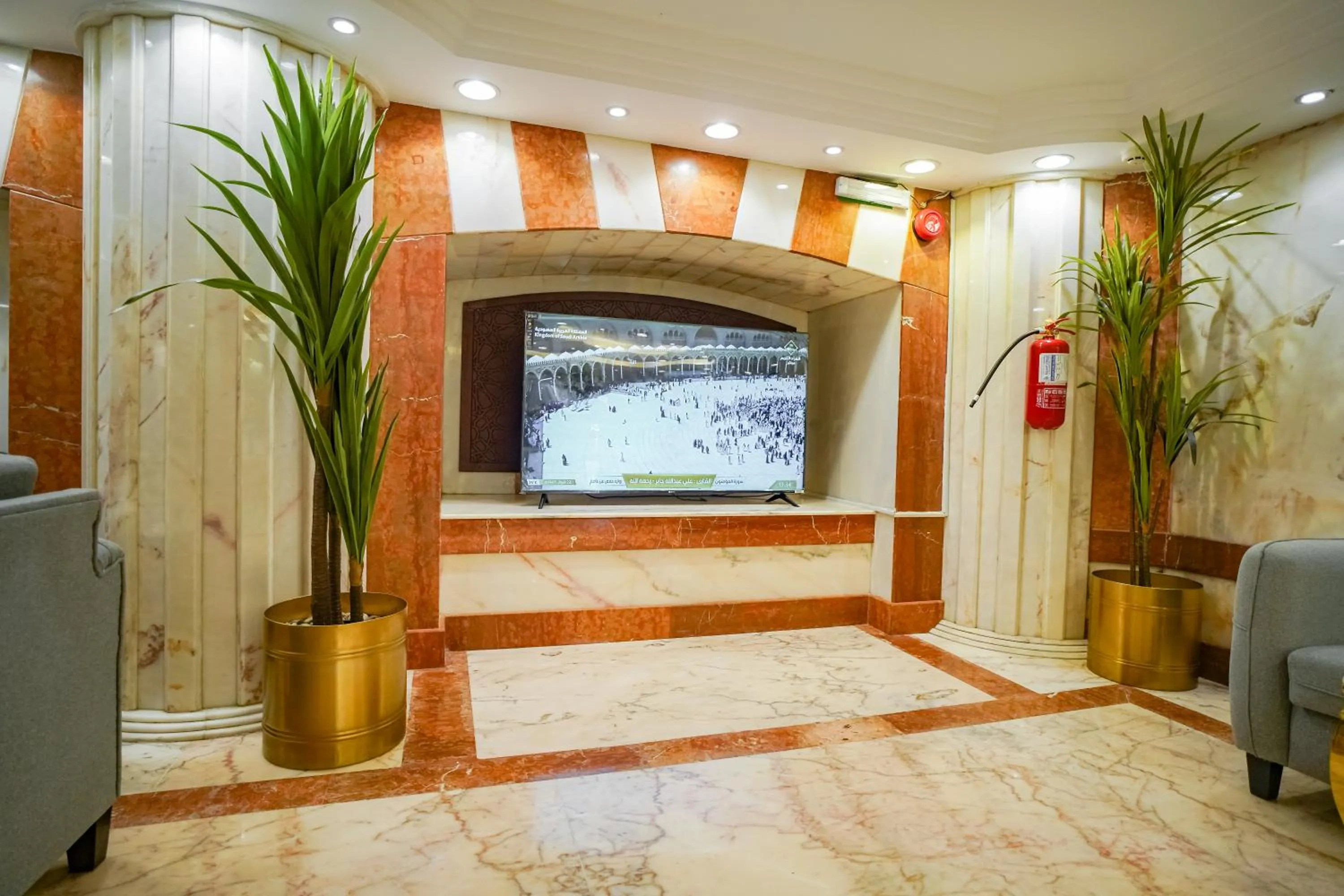 TV and multimedia in Osturat Emaar Hotel