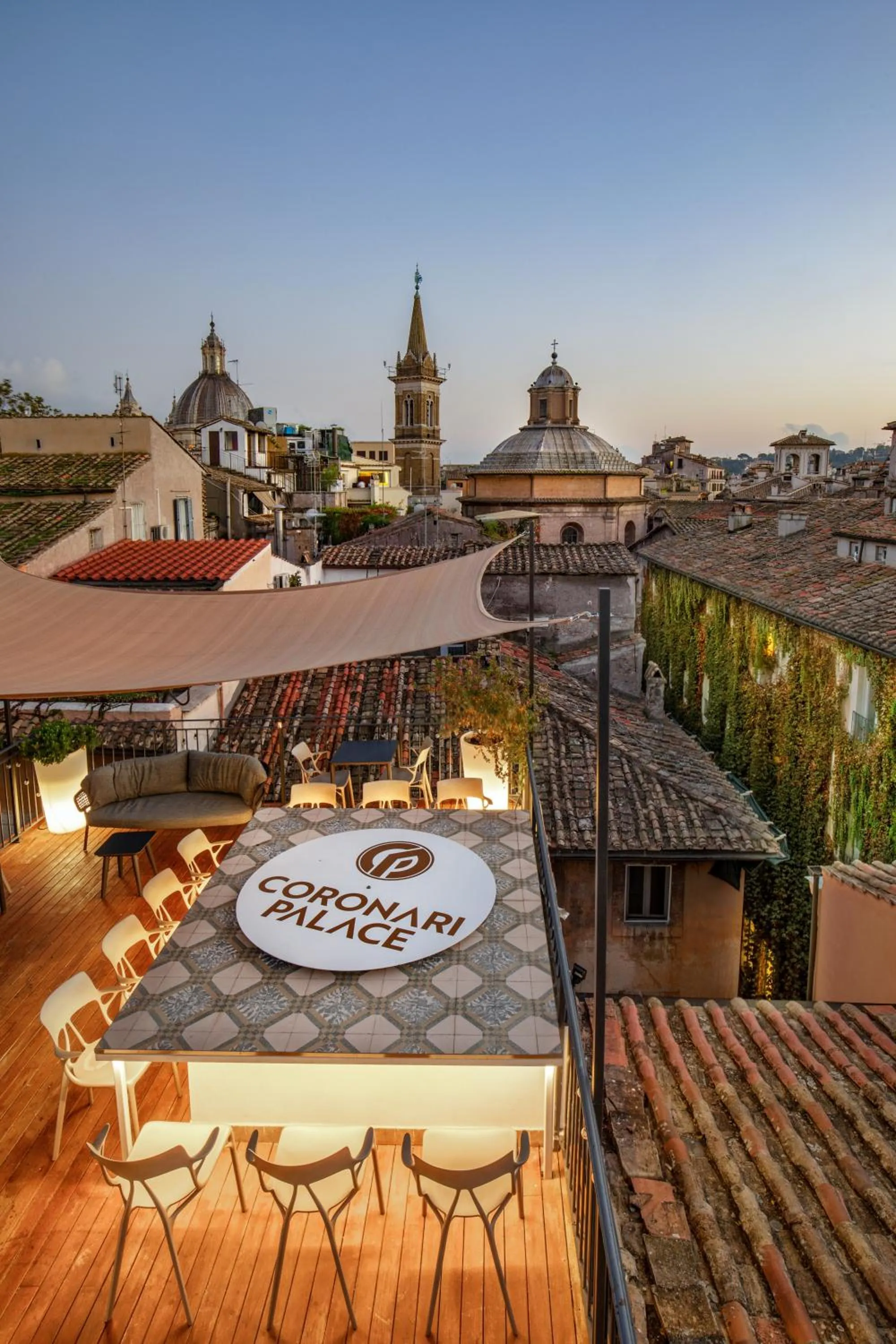 Balcony/Terrace in Coronari Palace