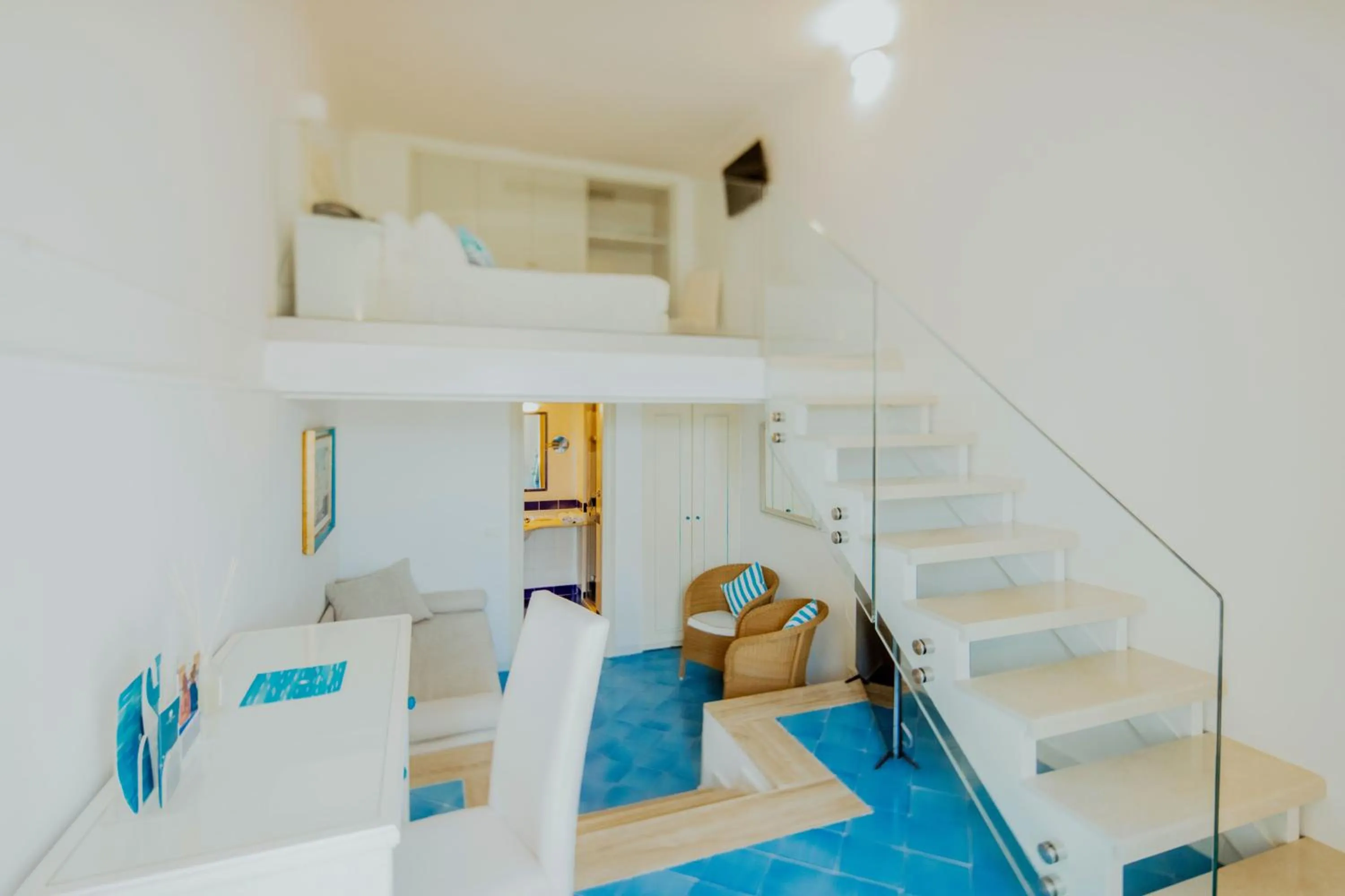 Photo of the whole room in Hotel Continental Mare