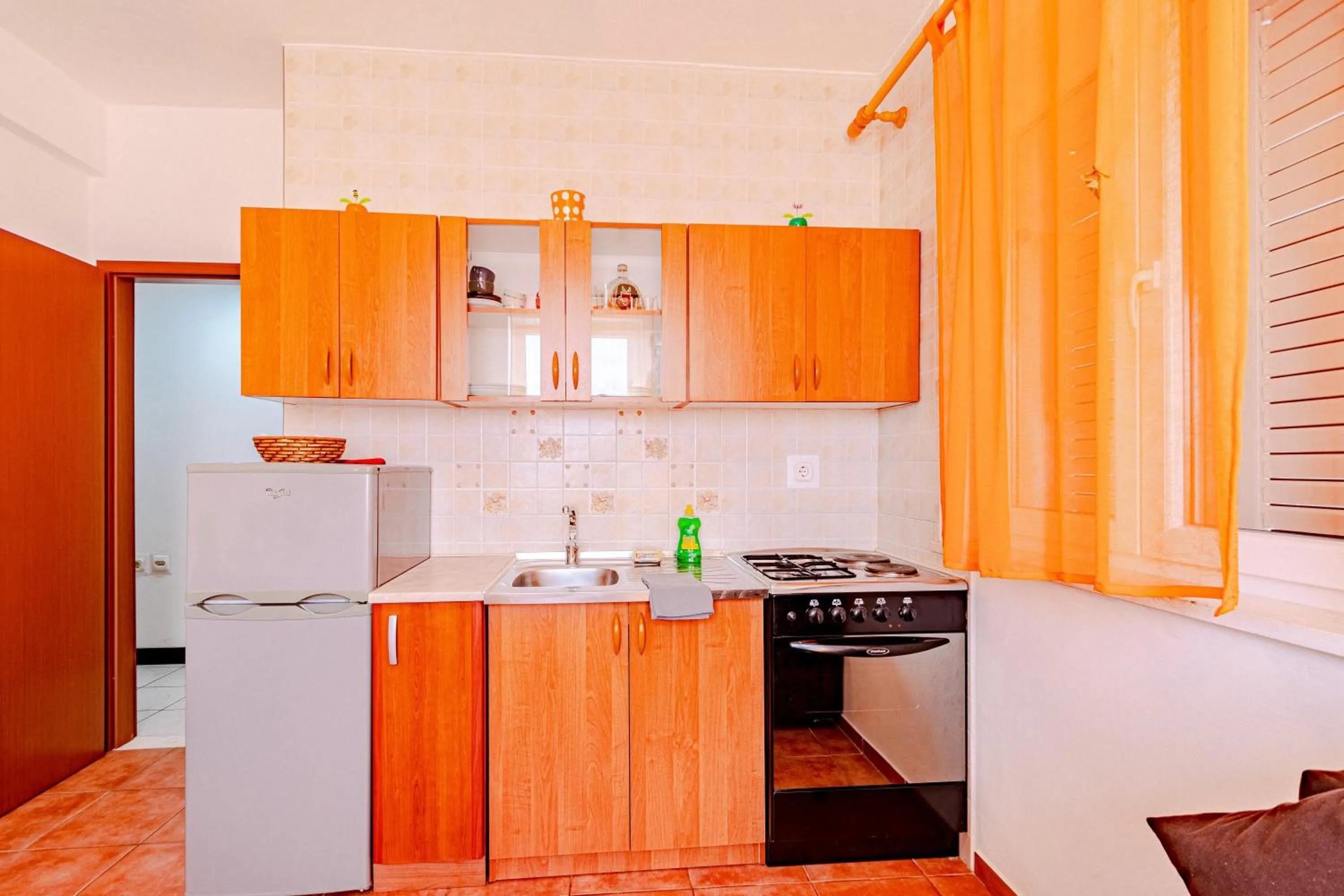 Kitchen or kitchenette in Apartments Siri, 1 min walk to the beach