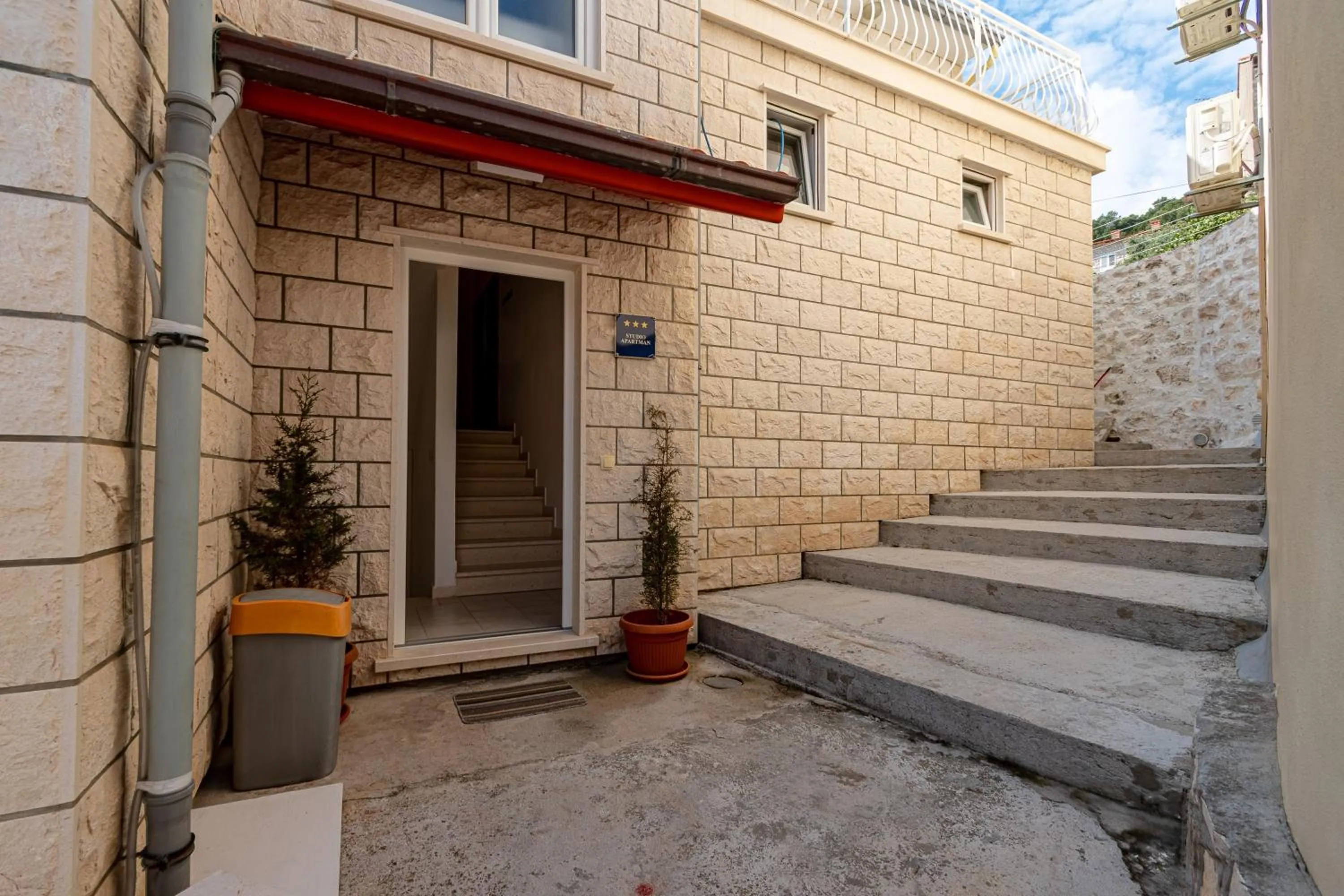 Property building in Apartments Siri, 1 min walk to the beach