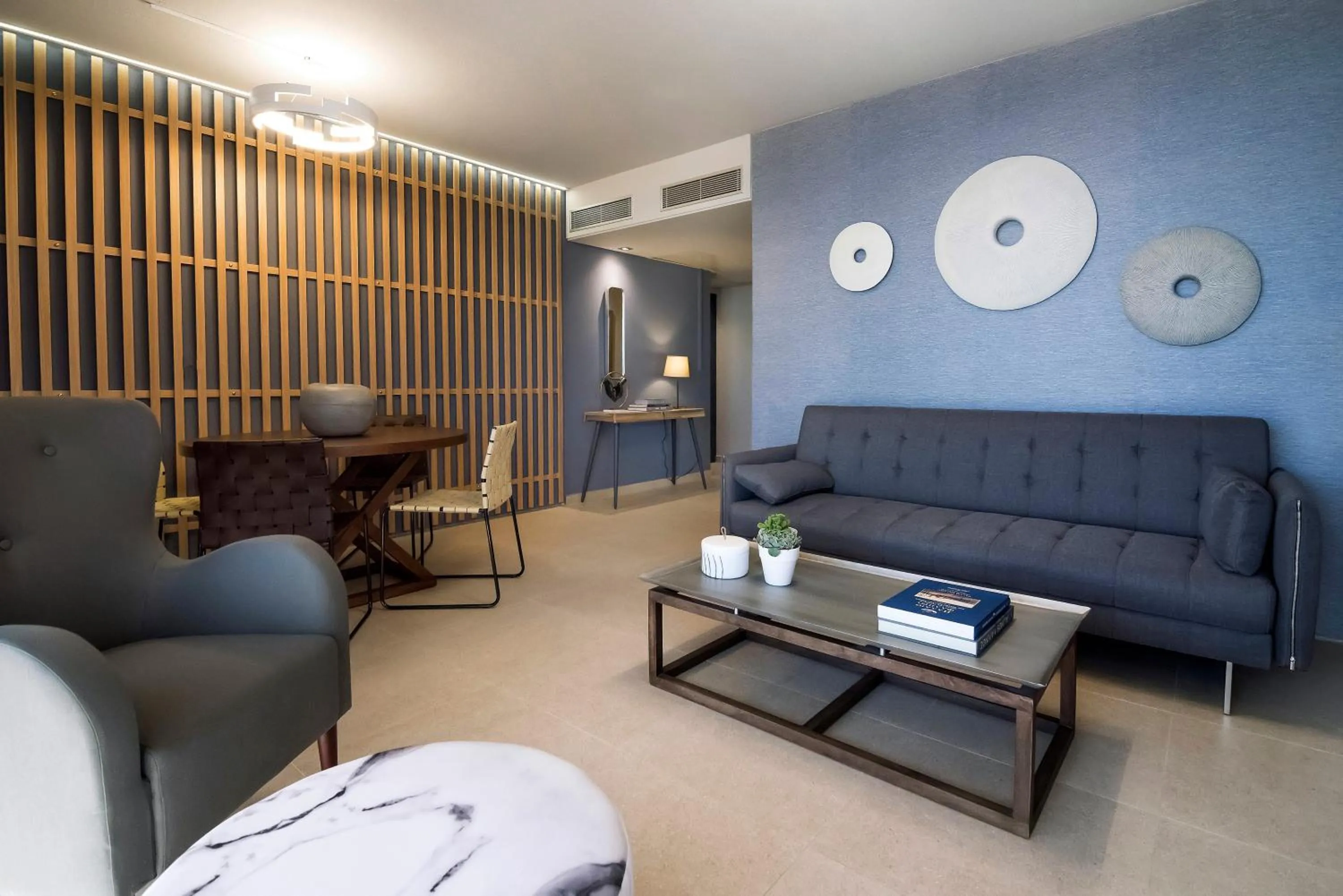 Living room in Marina Alimos Hotel Apartments