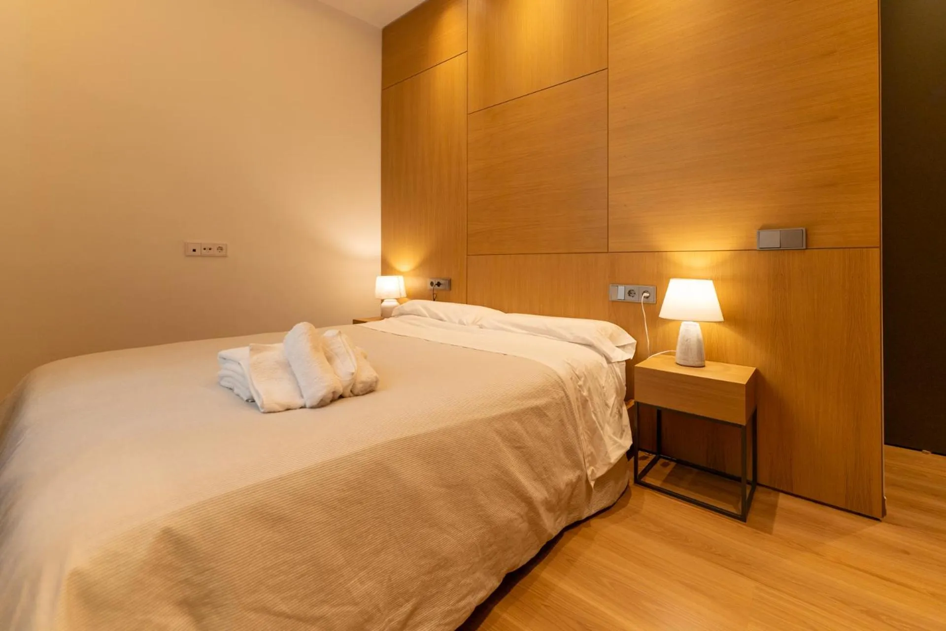 Bed in Tendillas Plaza