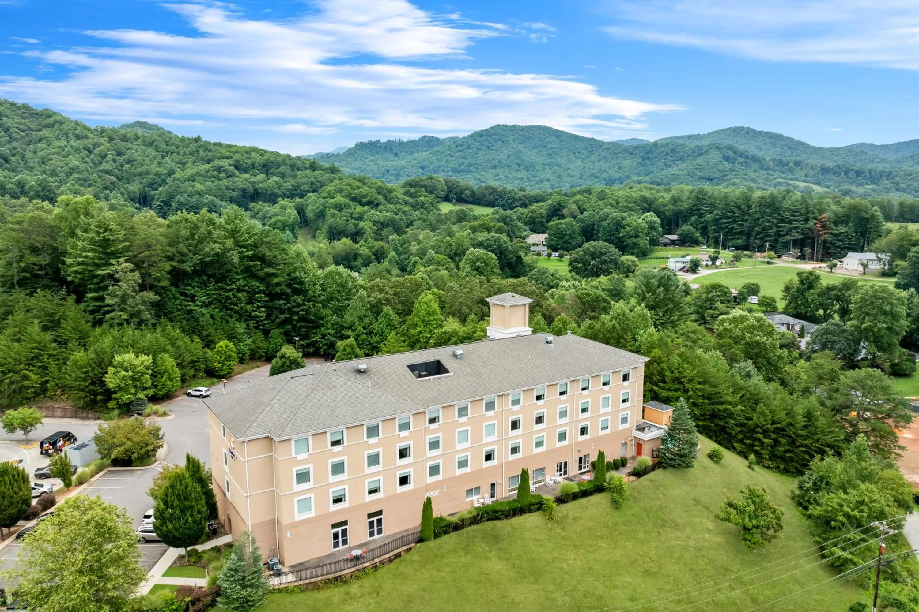 Natural landscape in Comfort Inn Sylva - Cullowhee