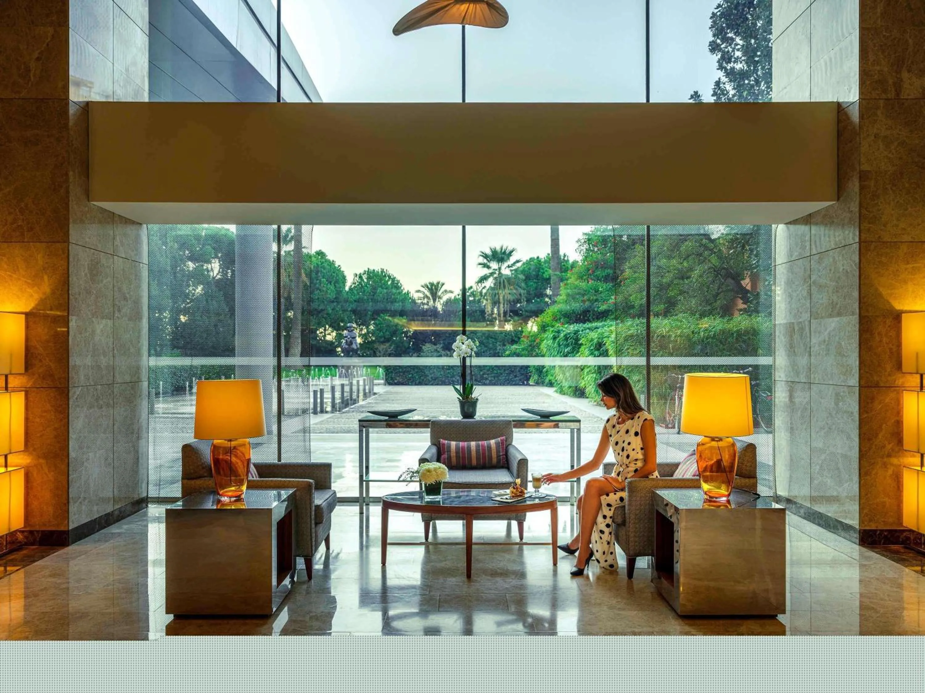 Lounge or bar in Swissotel Buyuk Efes Izmir