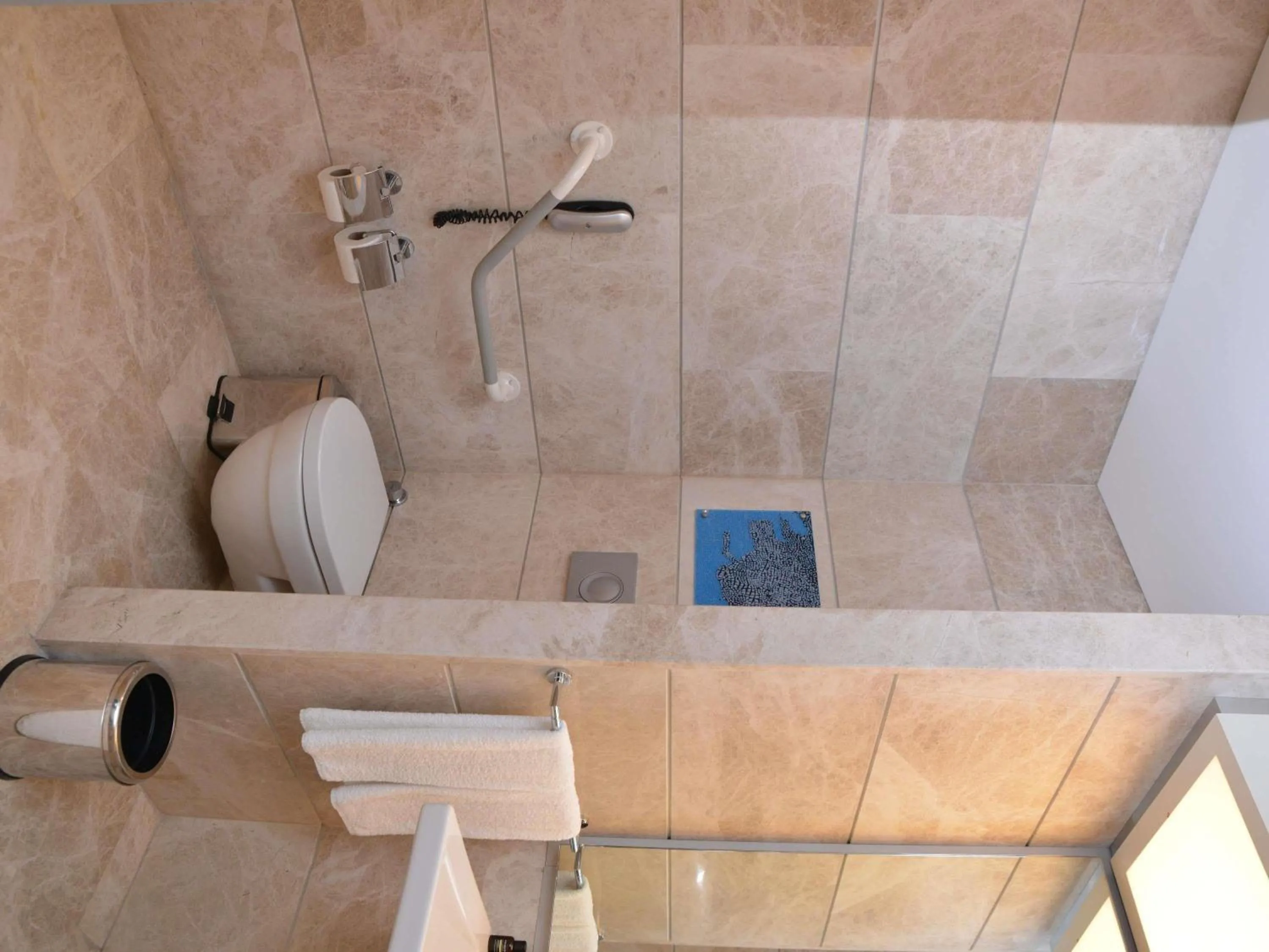 Bedroom in Swissotel Buyuk Efes Izmir