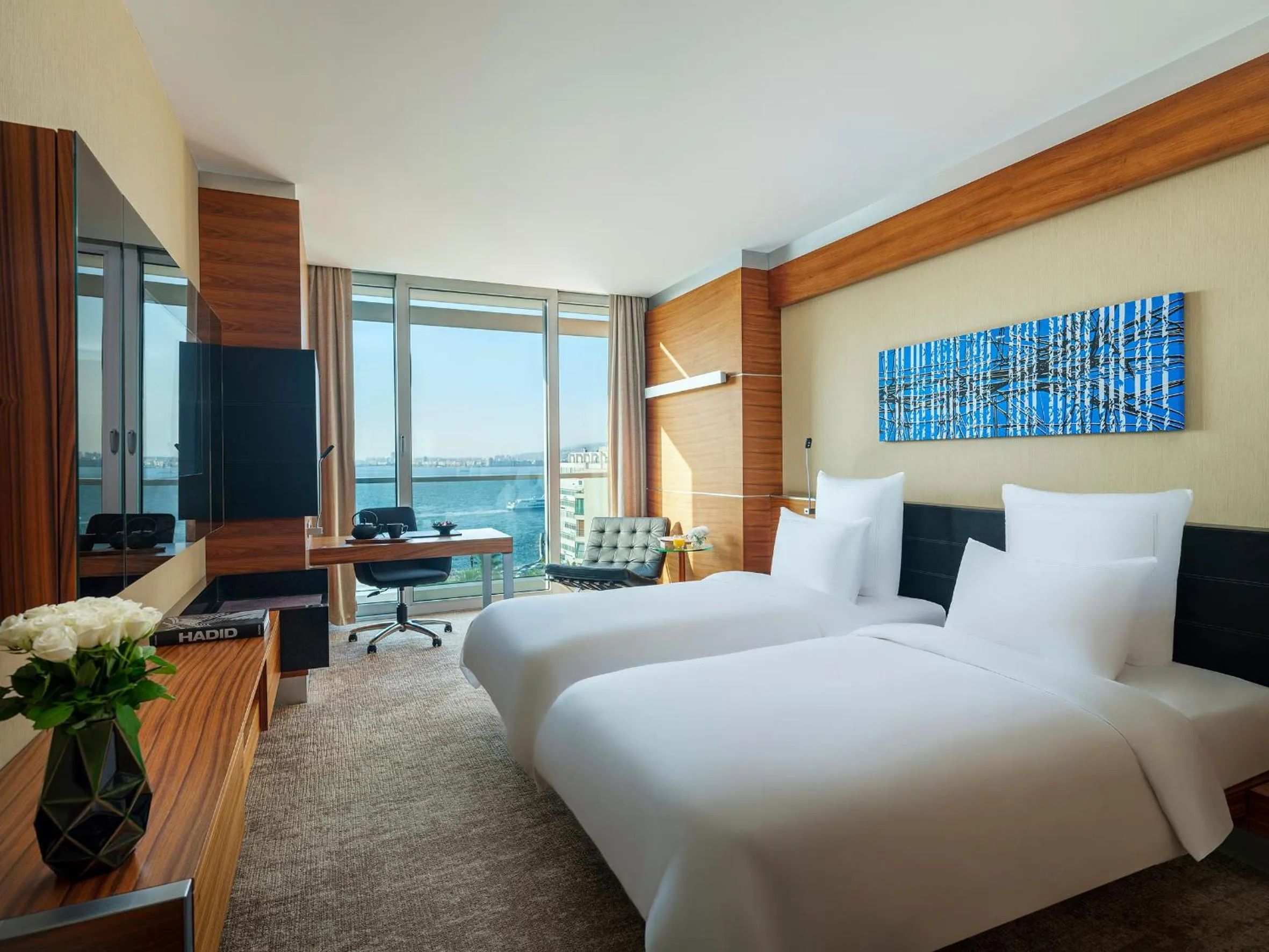 Bed in Swissotel Buyuk Efes Izmir