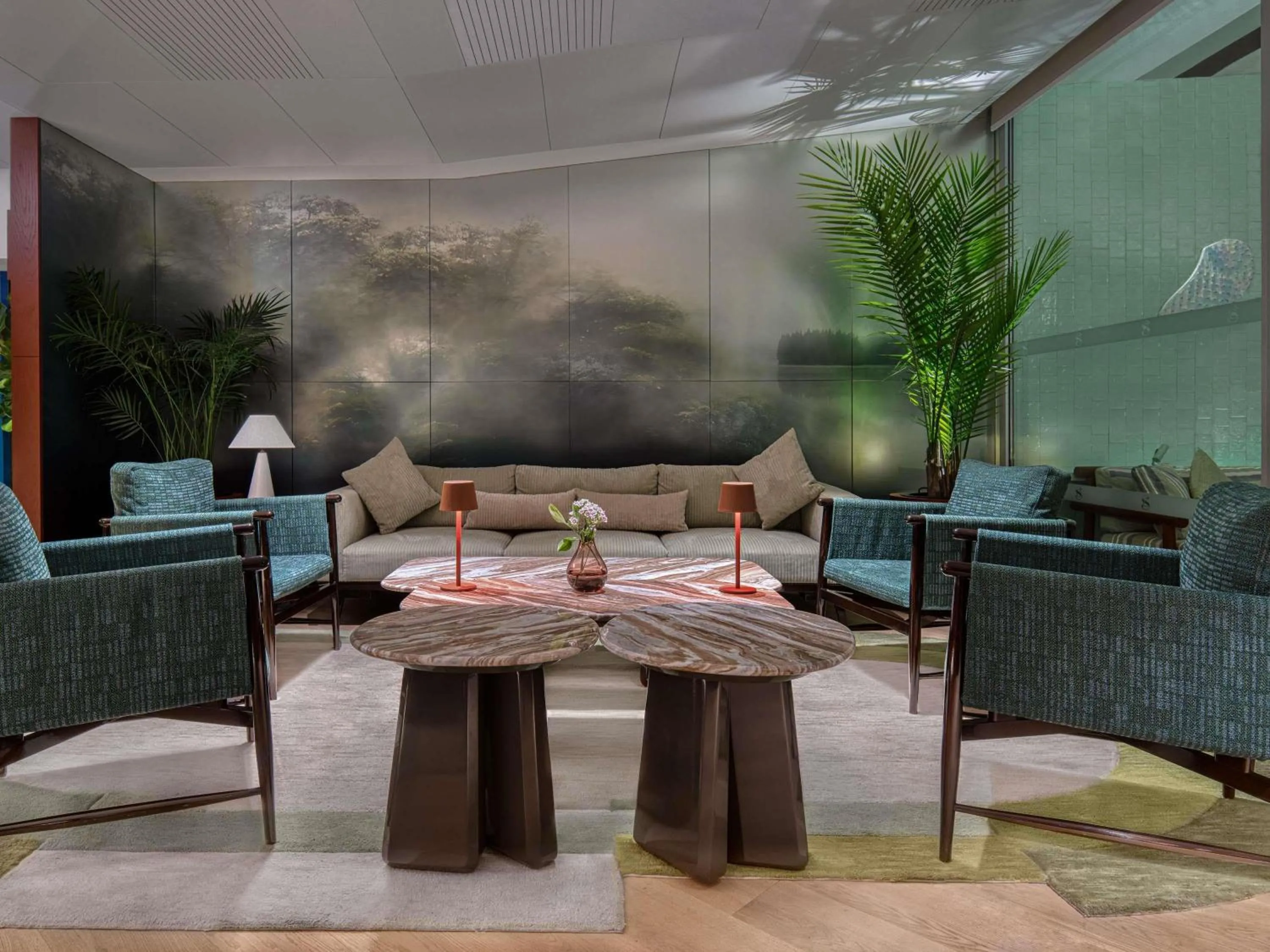 Lounge or bar in Swissotel Buyuk Efes Izmir