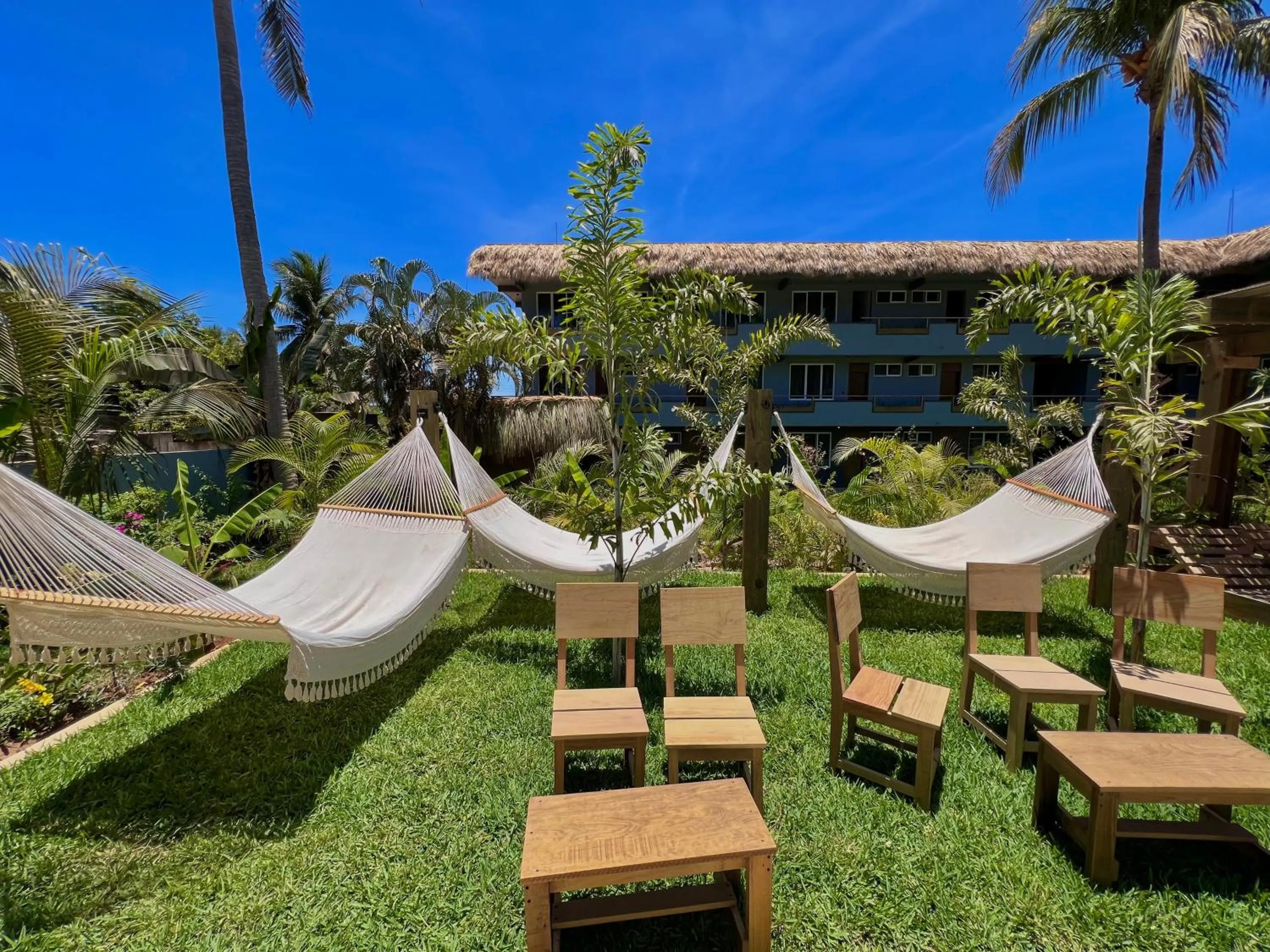 sunbed in Straw Hat Surf Hostel & Bar