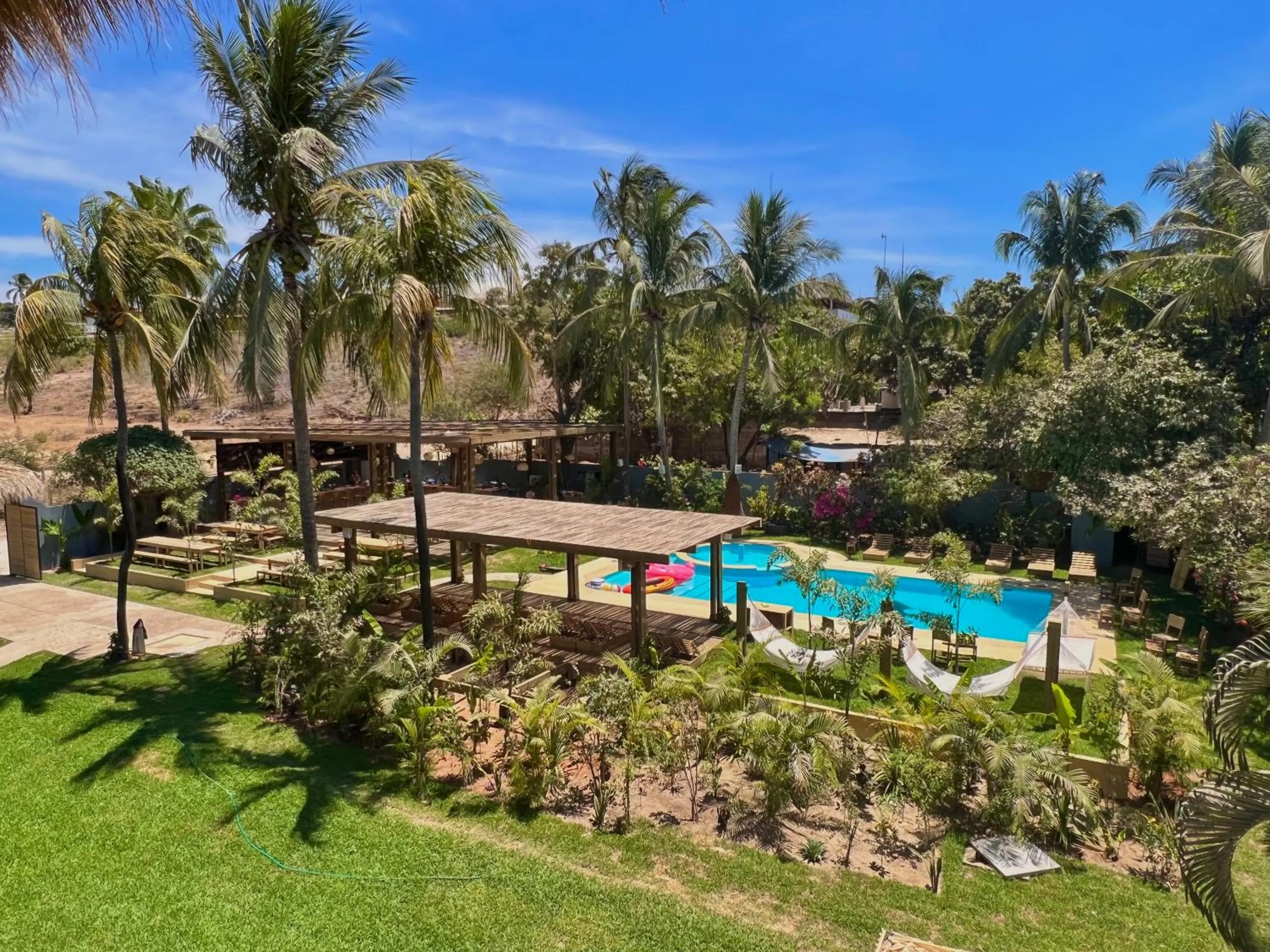 Garden view in Straw Hat Surf Hostel & Bar