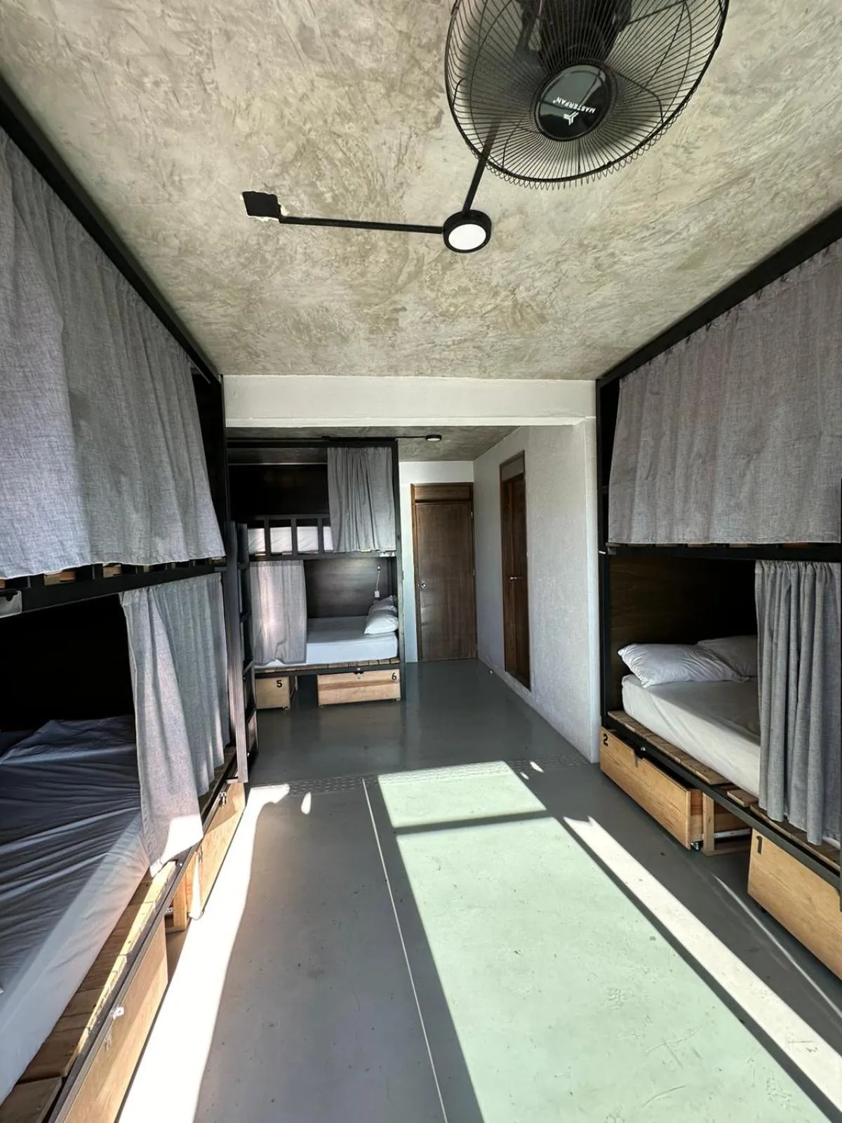 Bedroom, Bed in Straw Hat Surf Hostel & Bar