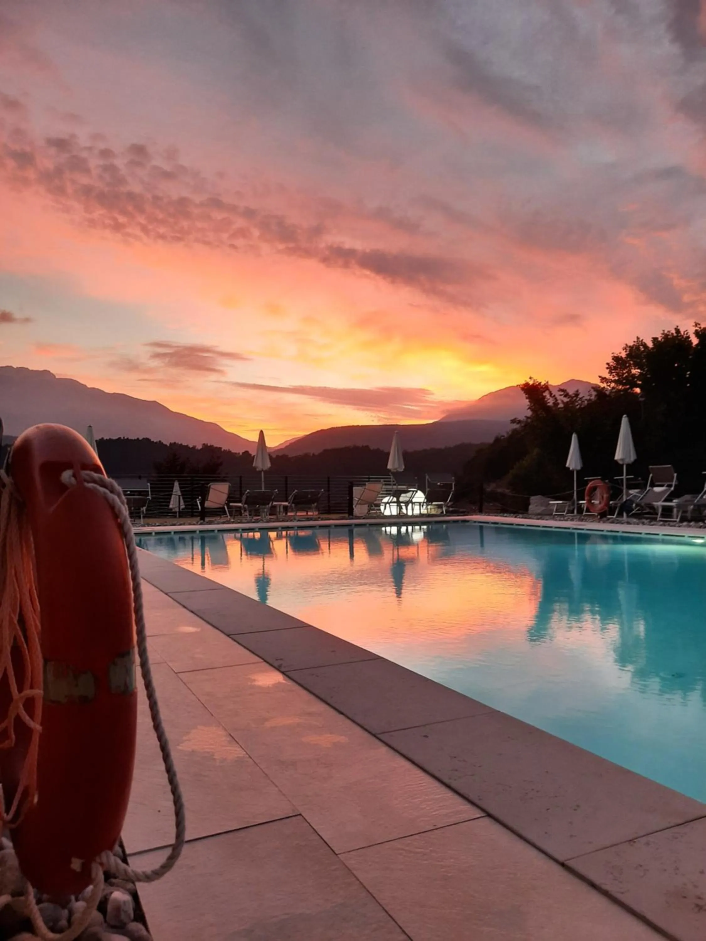 Swimming pool in Bellavista Relax Hotel