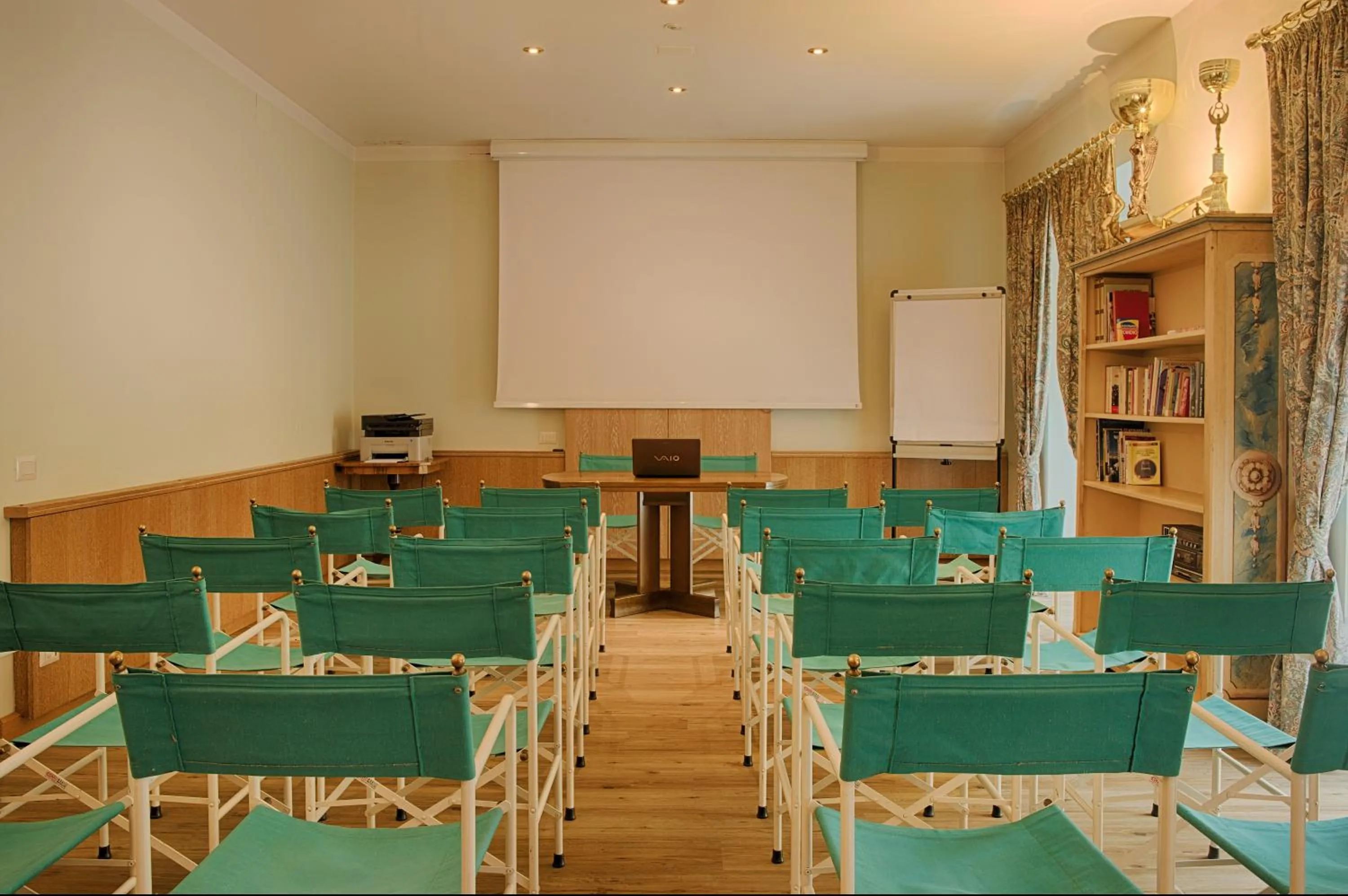 Meeting/conference room in Bellavista Relax Hotel