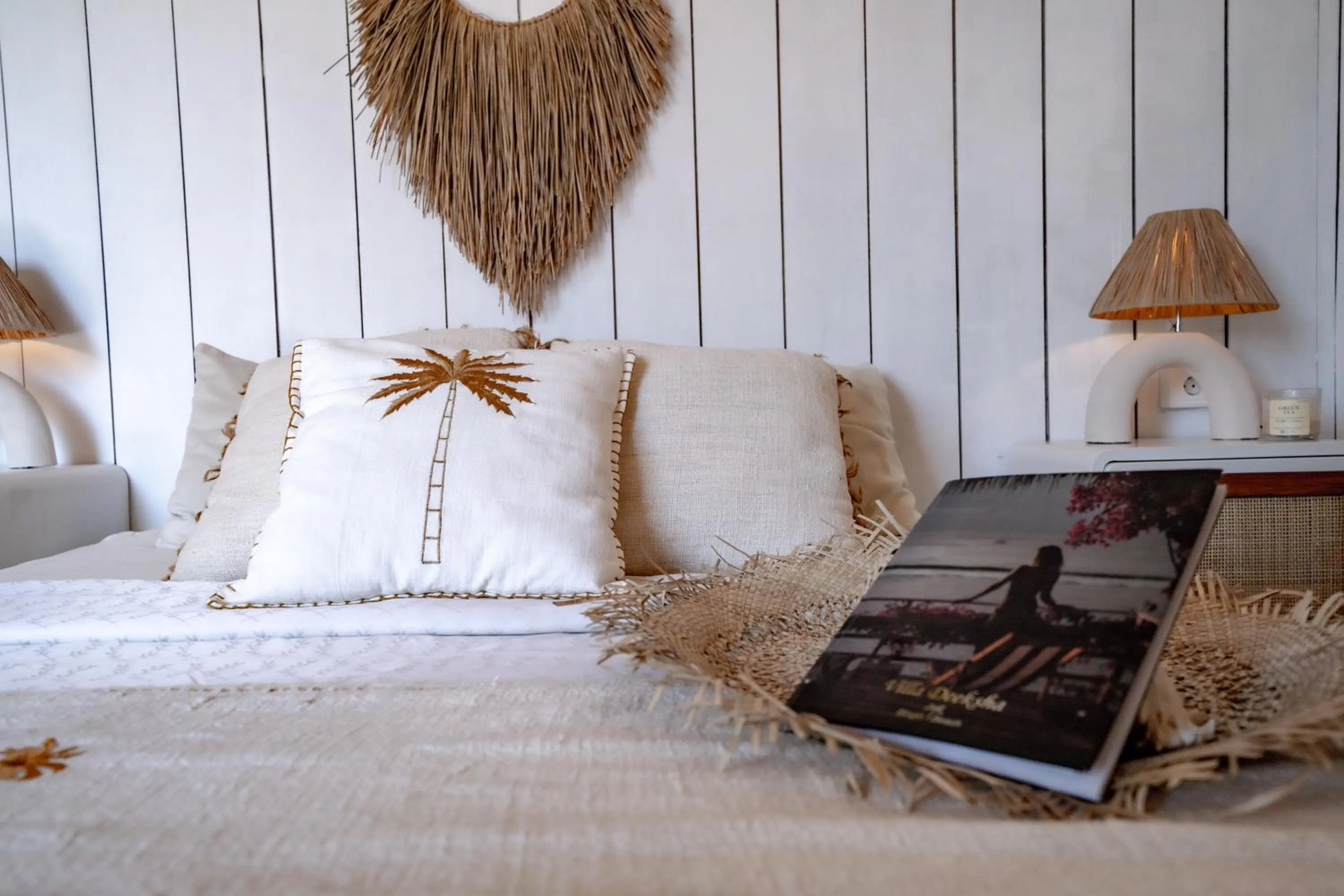 Bed in Villa Deeksha