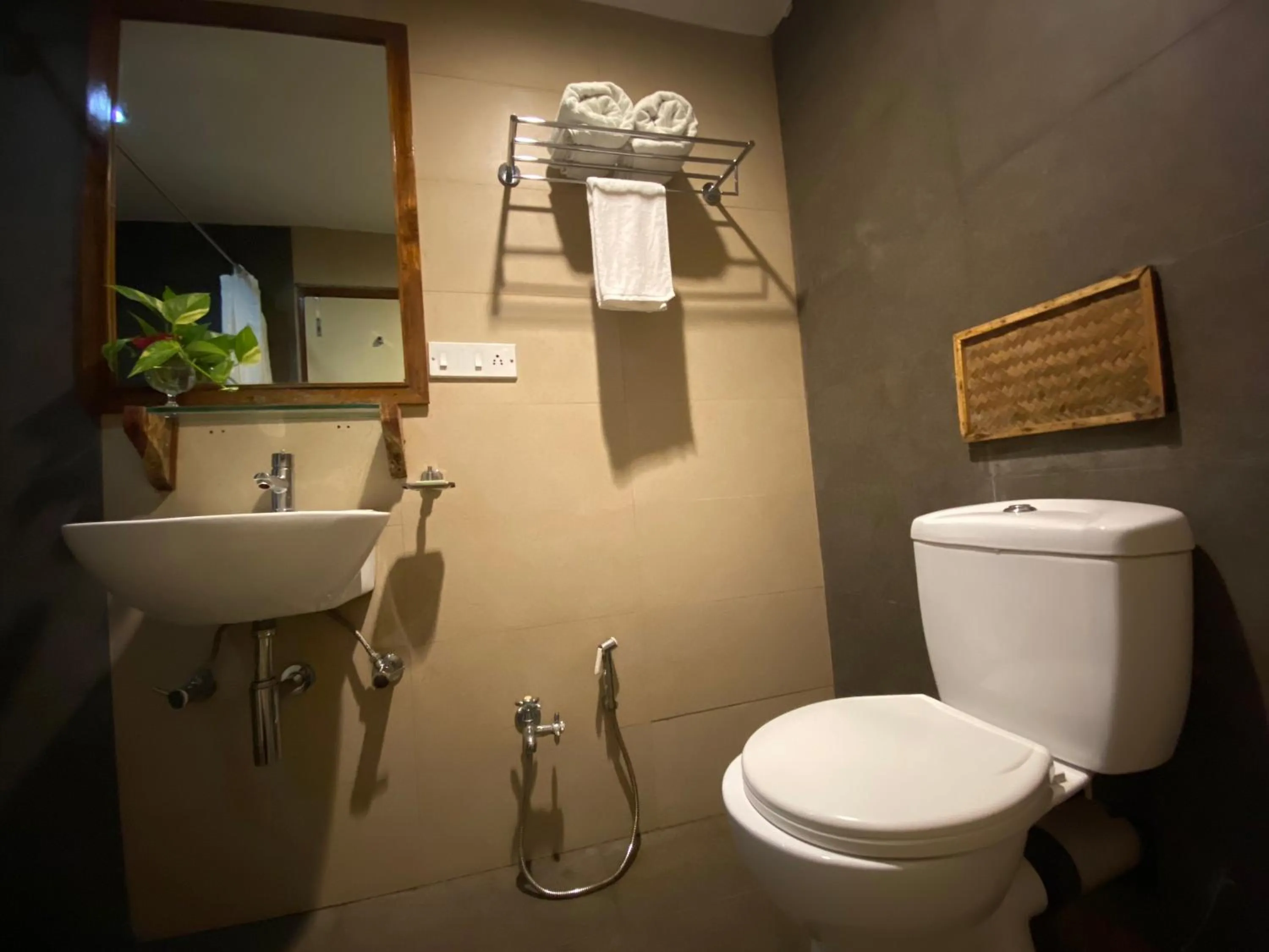 Bathroom in Wild Orchid