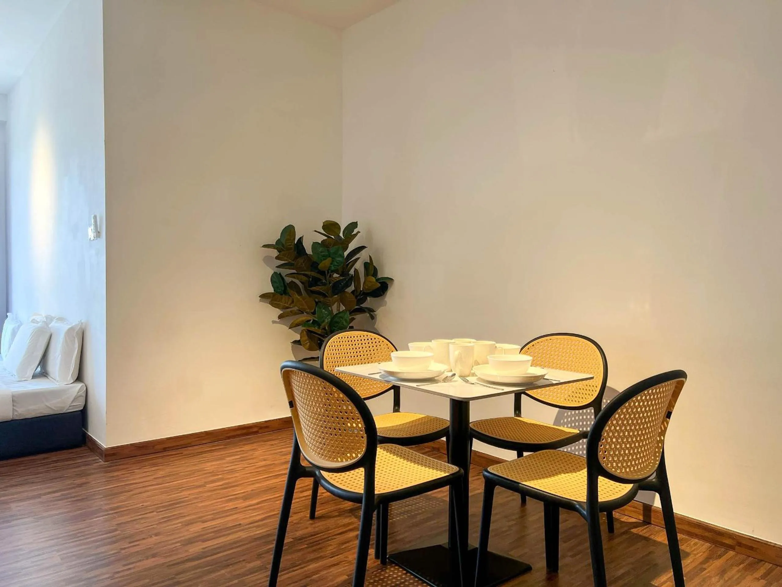 Hush Inn at K Avenue Kota Kinabalu