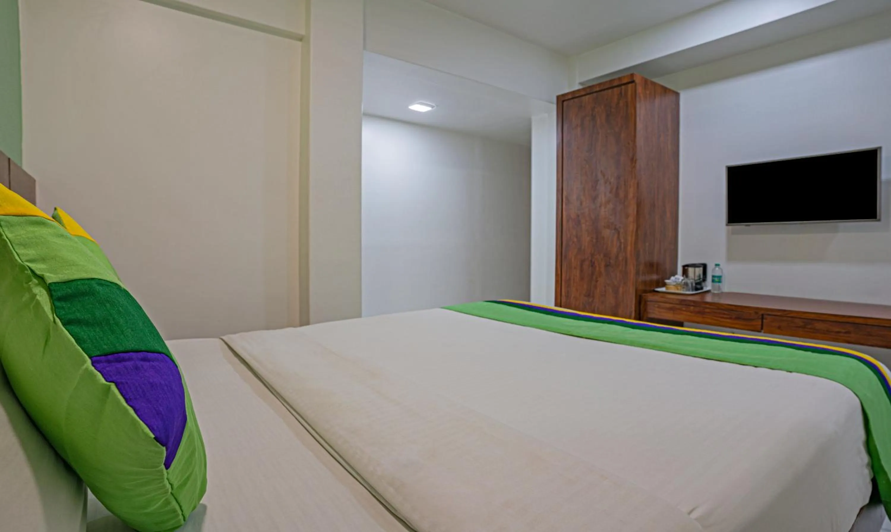 Bedroom, Bed in Treebo Atithi Inn Malad