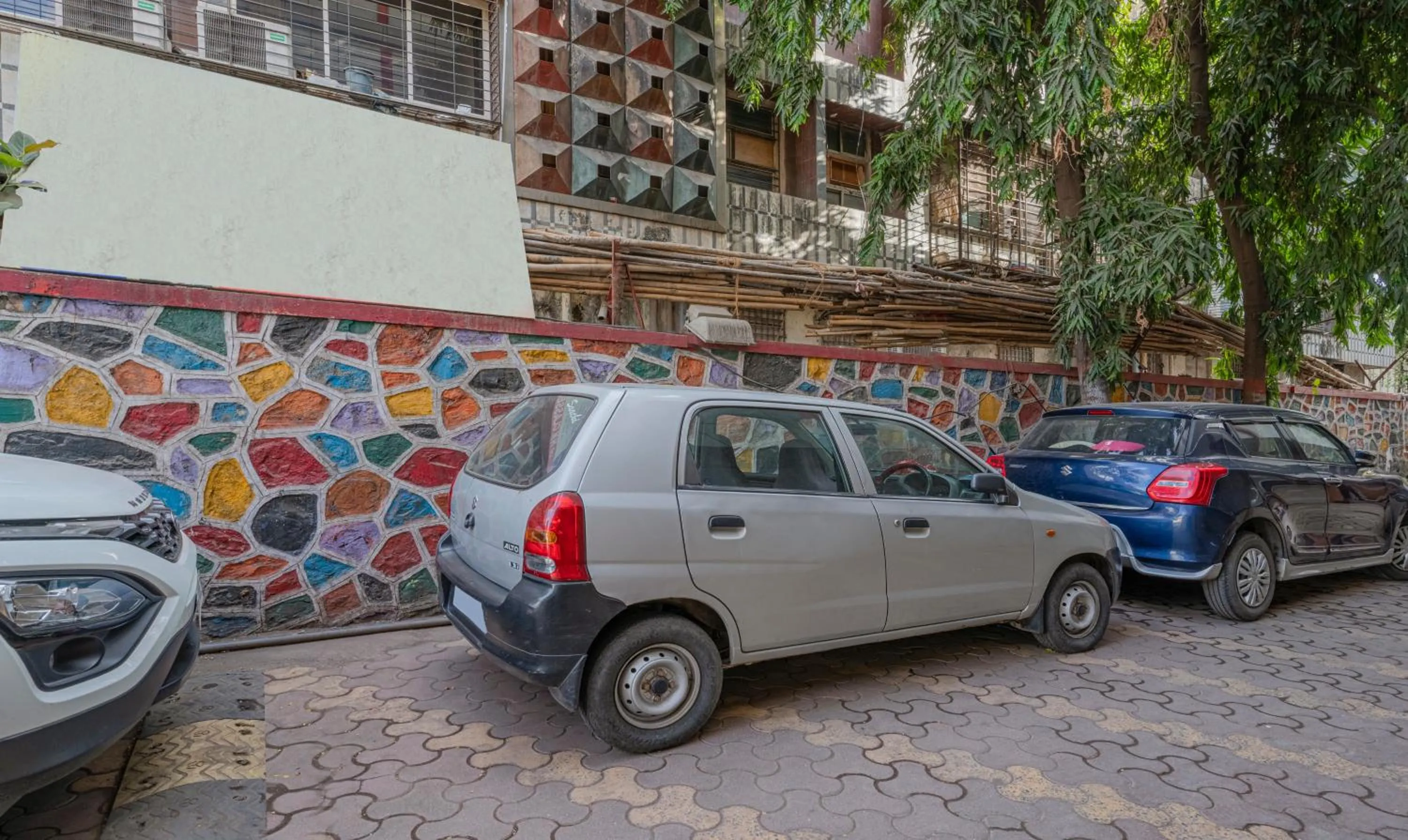 Parking in Treebo Atithi Inn Malad