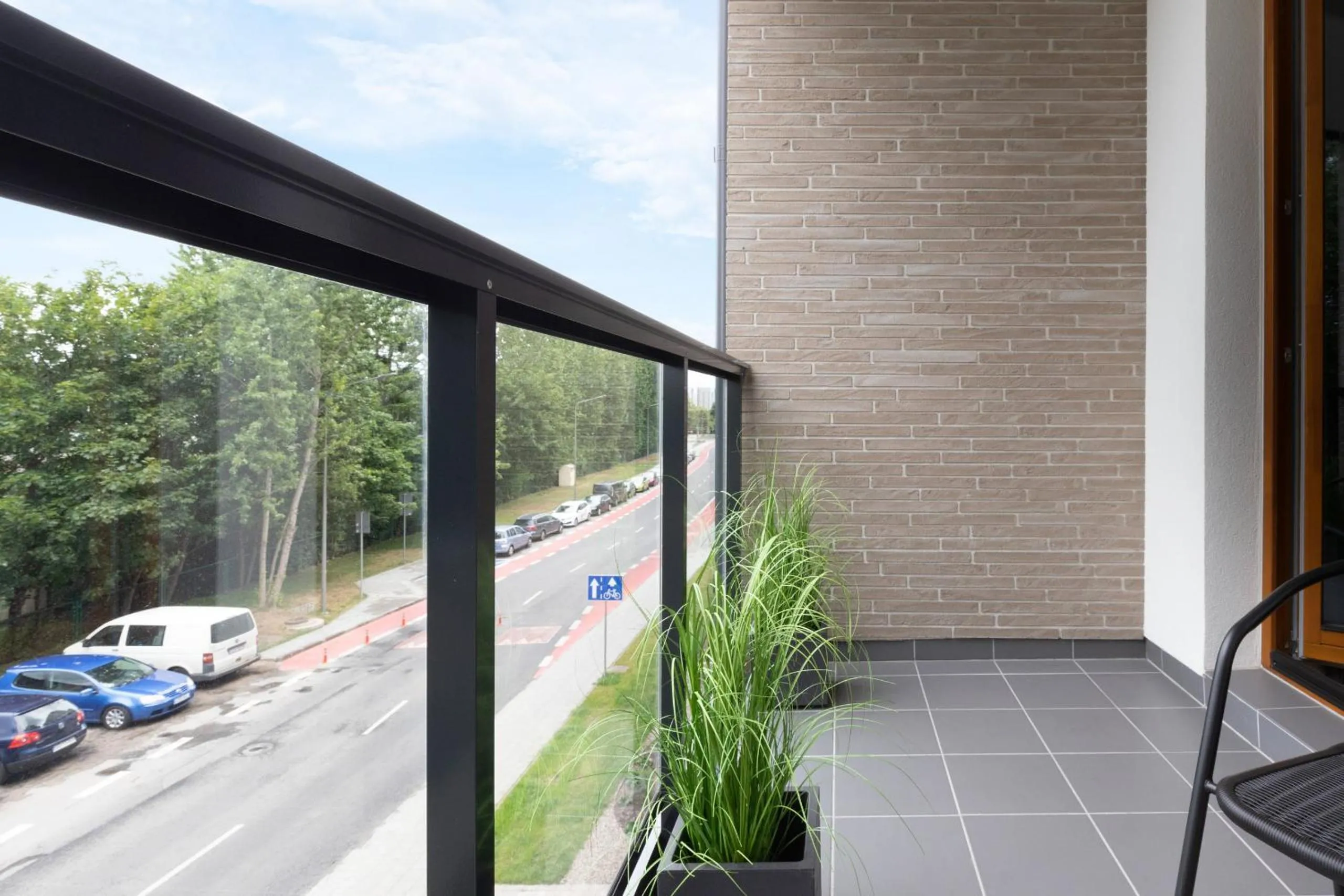 Balcony/Terrace in Zajezdnia Wrzeszcz Gdańsk by Renters Prestige