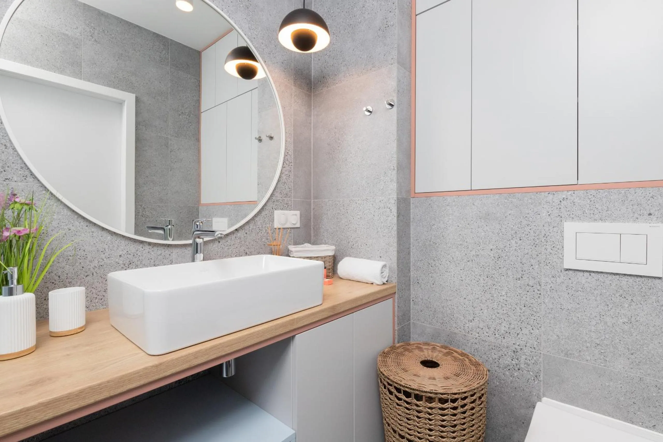 Bathroom in Zajezdnia Wrzeszcz Gdańsk by Renters Prestige