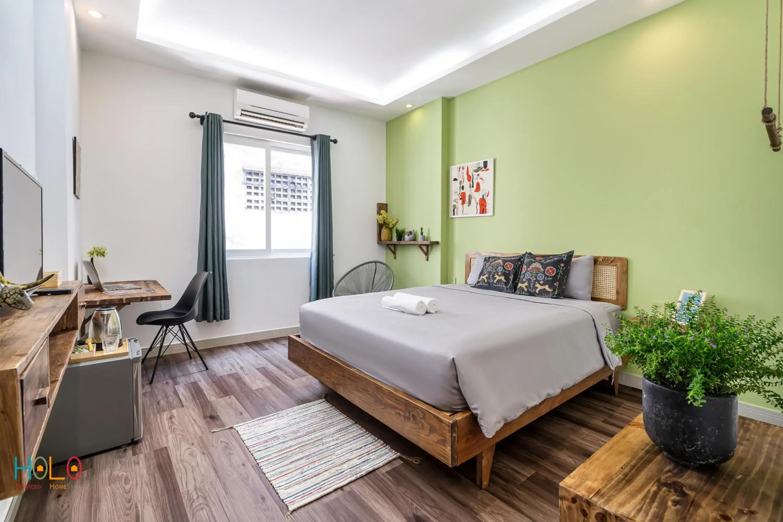 Superior Double Room in HoLo Central Saigon - Serviced HomeStay Superior Double Room in HoLo Central Saigon - Serviced HomeStay