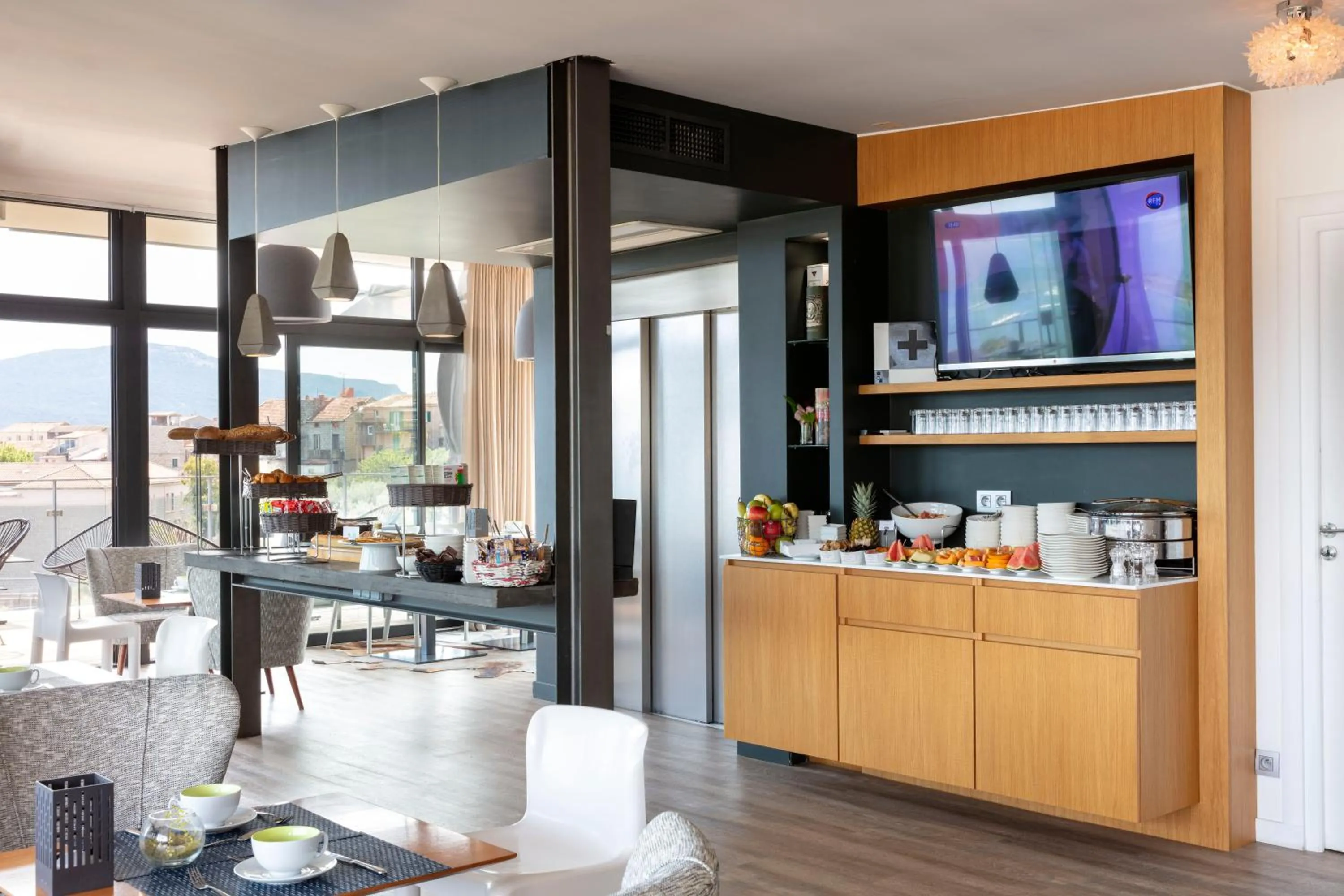 Breakfast in Hotel Alcyon