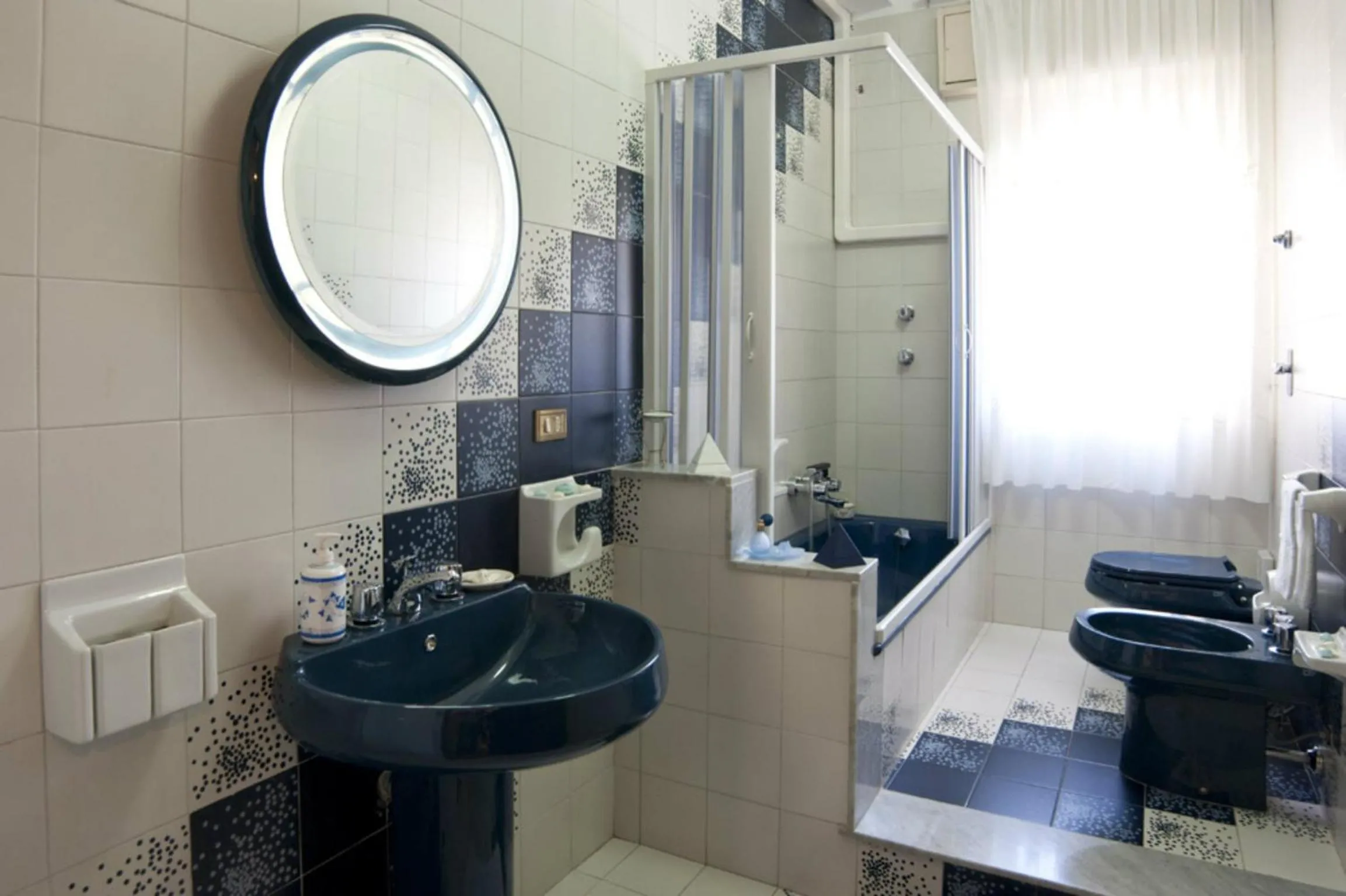 Bathroom in Armonia