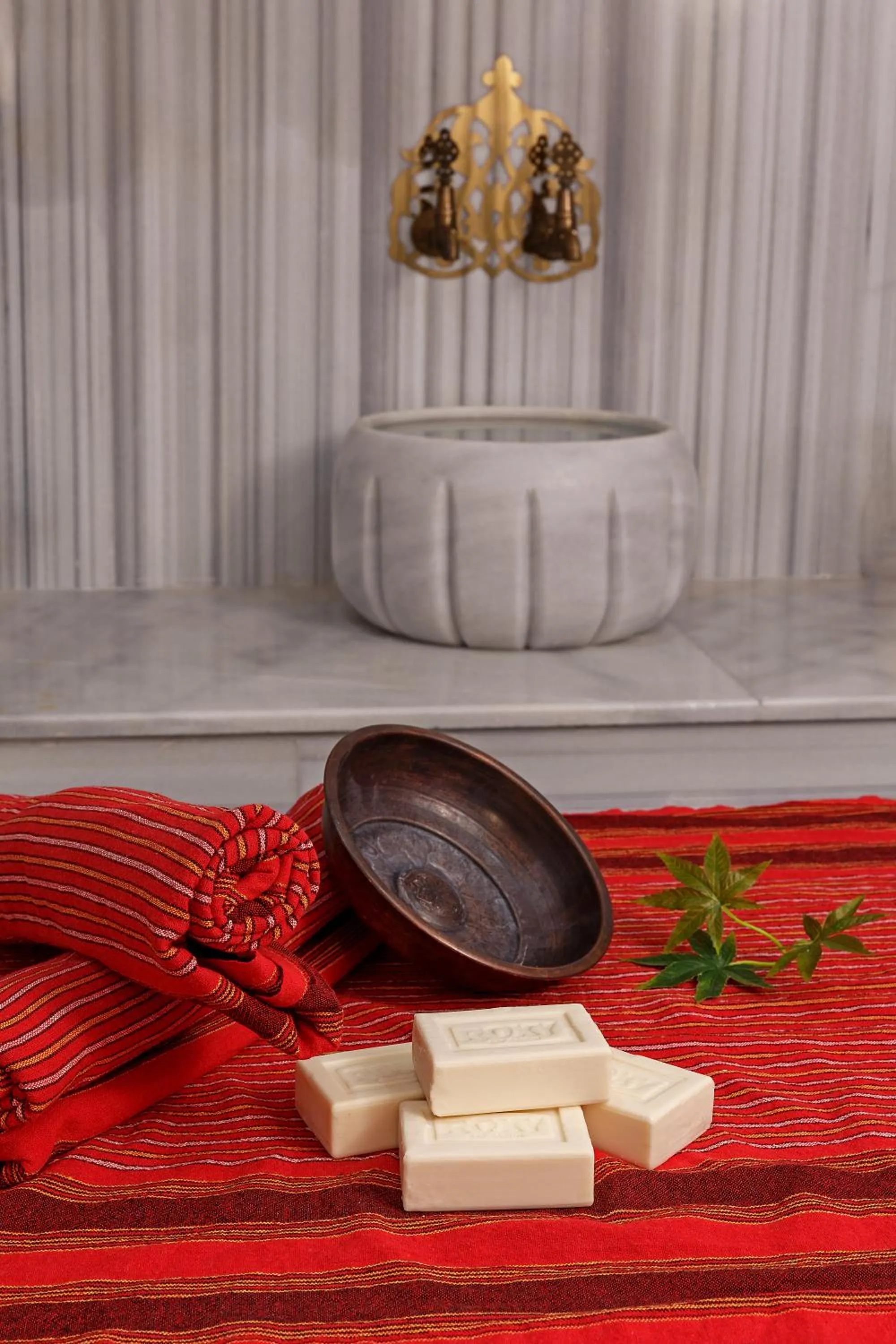 Public Bath in Optimum Luxury Hotel&Spa