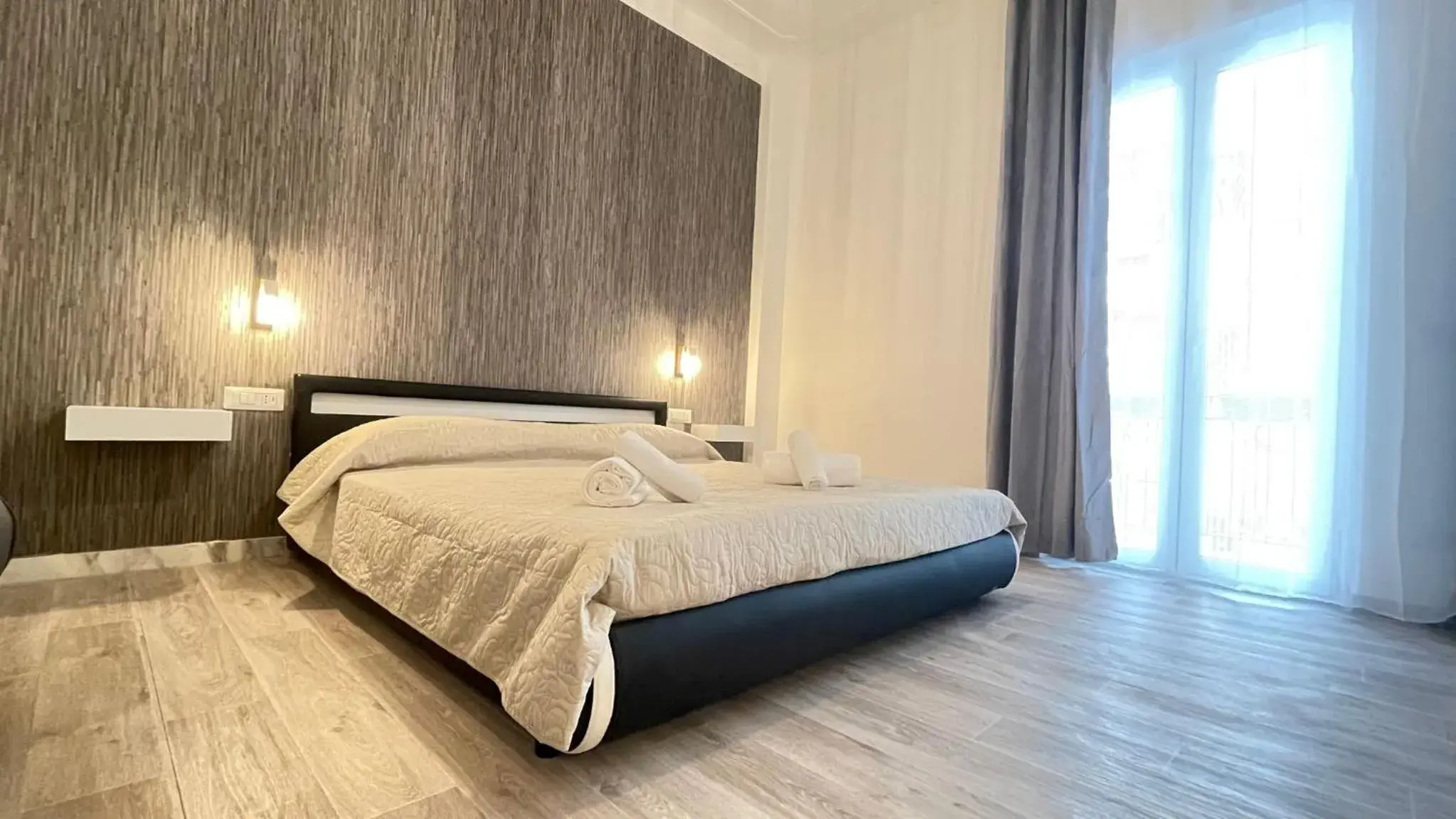 Double Room with Balcony in Cconforthotels R&B Gary House Double Room with Balcony in Cconforthotels R&B Gary House