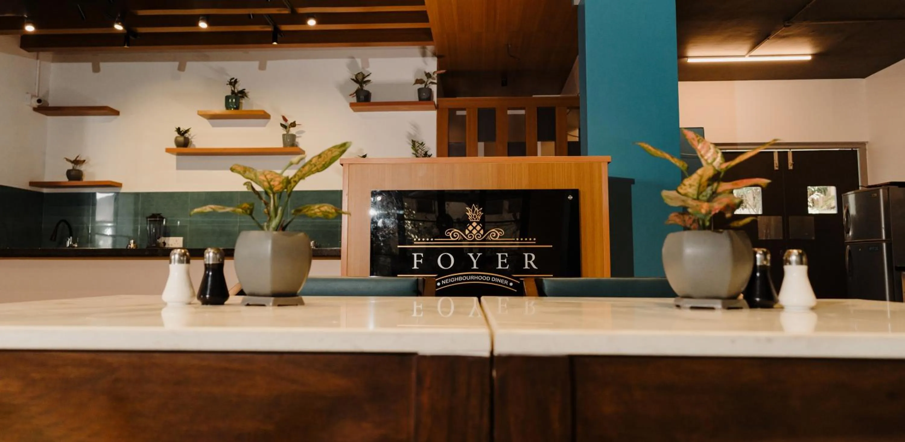 Restaurant/places to eat in Regal Business Suites