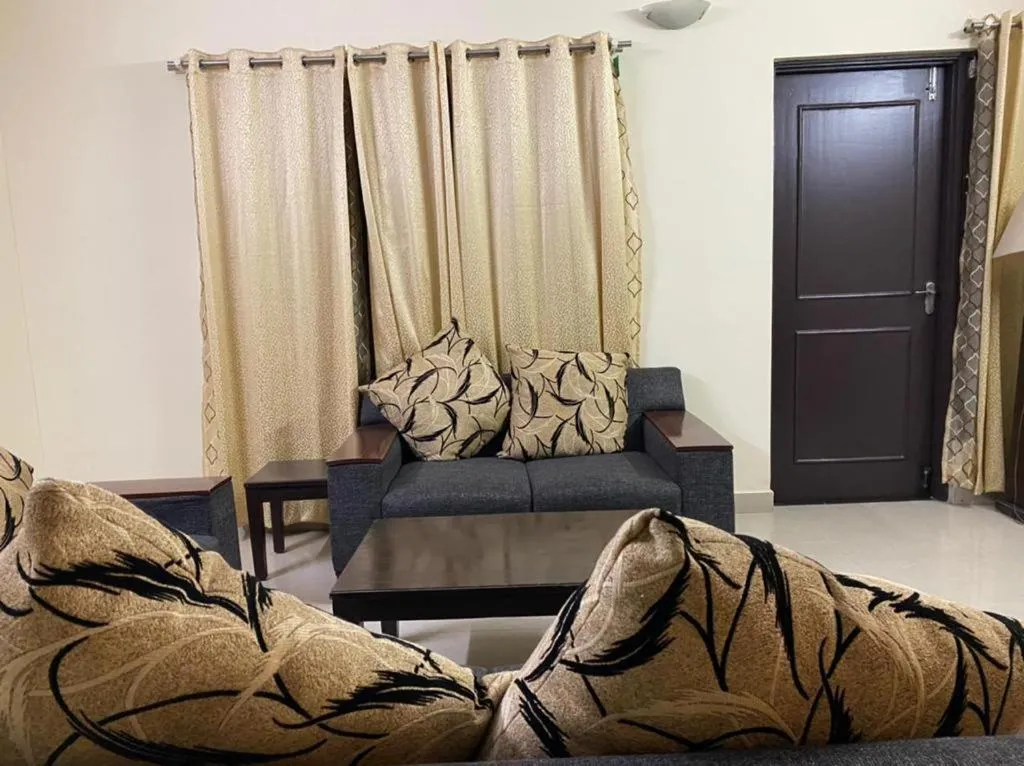 Seating area in Regal Business Suites