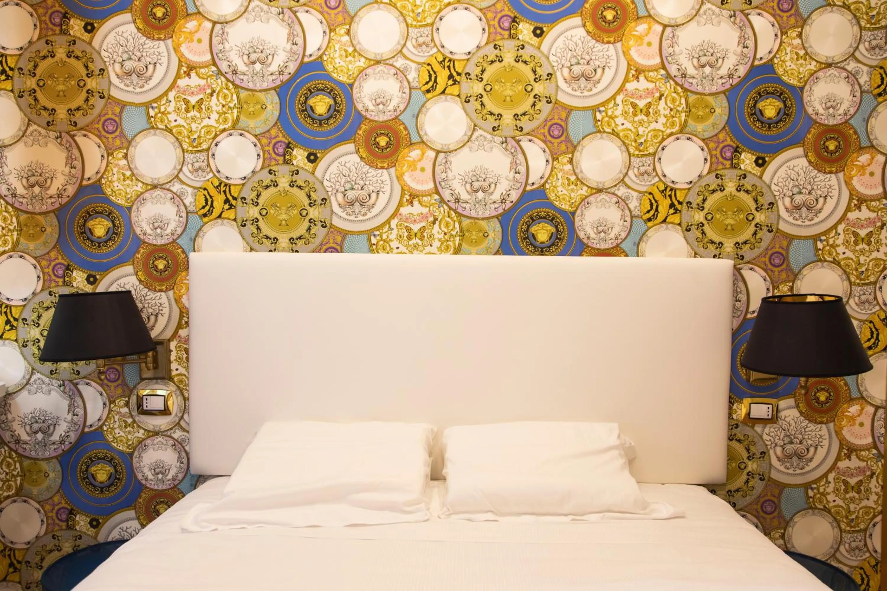 Bed in Hotel Cinquantatre