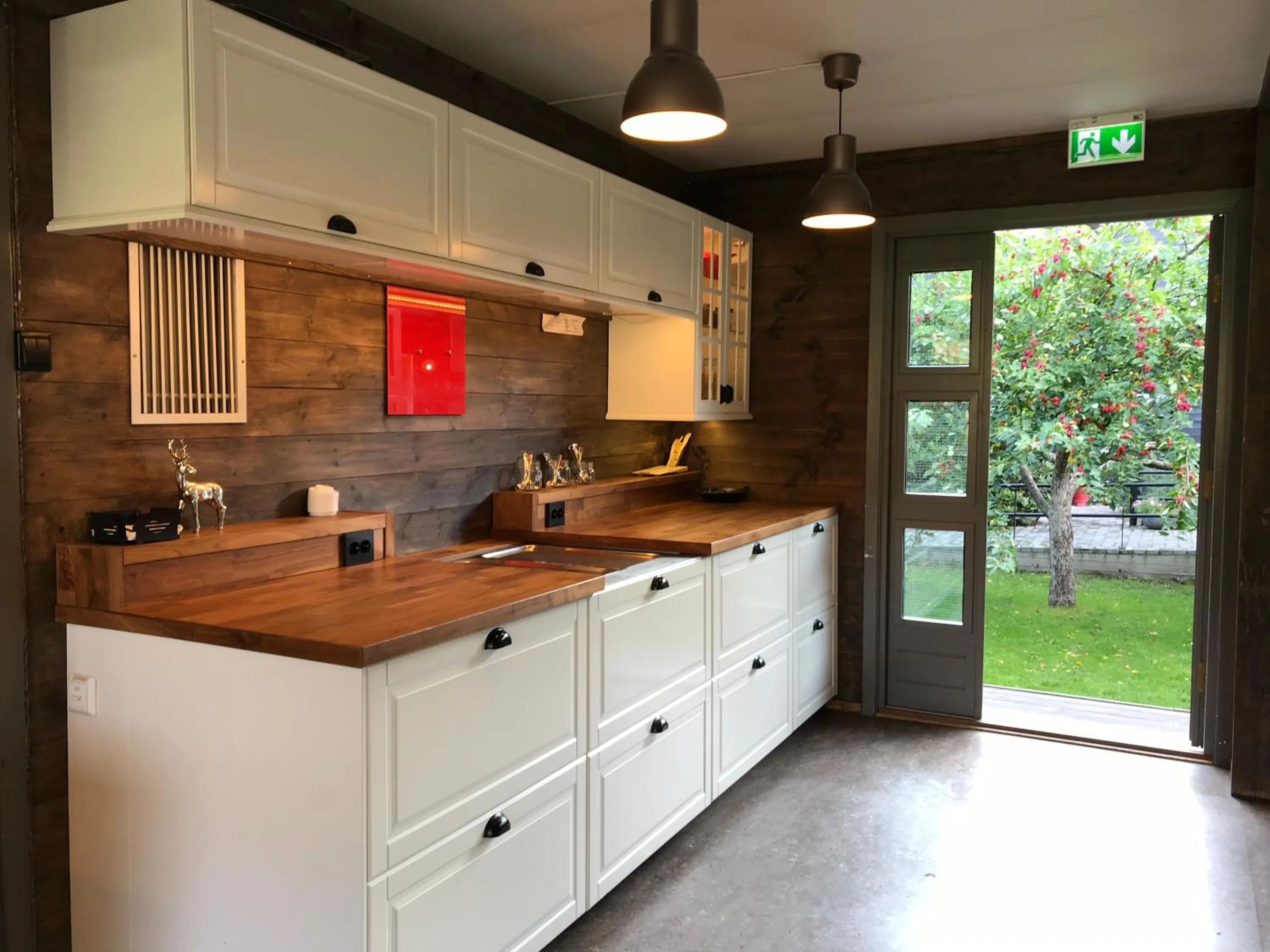 Restaurant/places to eat in Gaupnetunet Hotell og Hytter