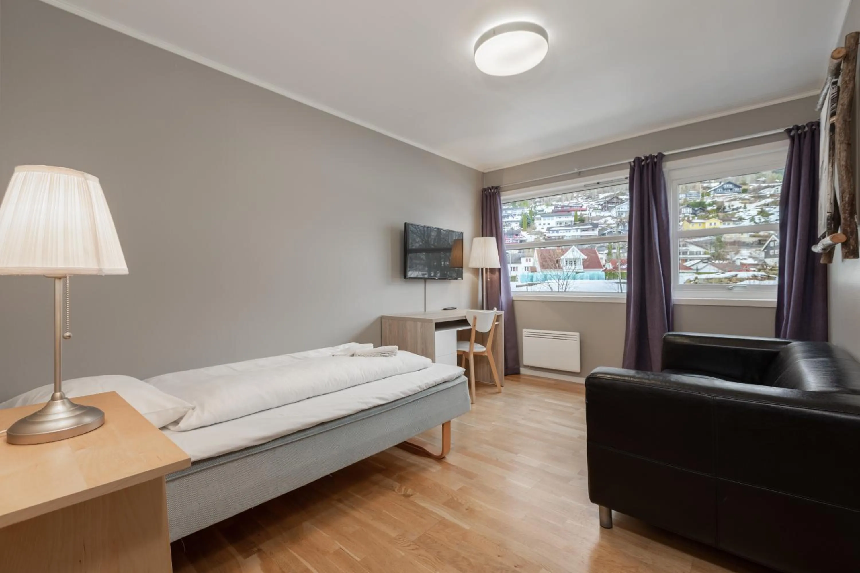 Bedroom, Bed in Gaupnetunet Hotell og Hytter