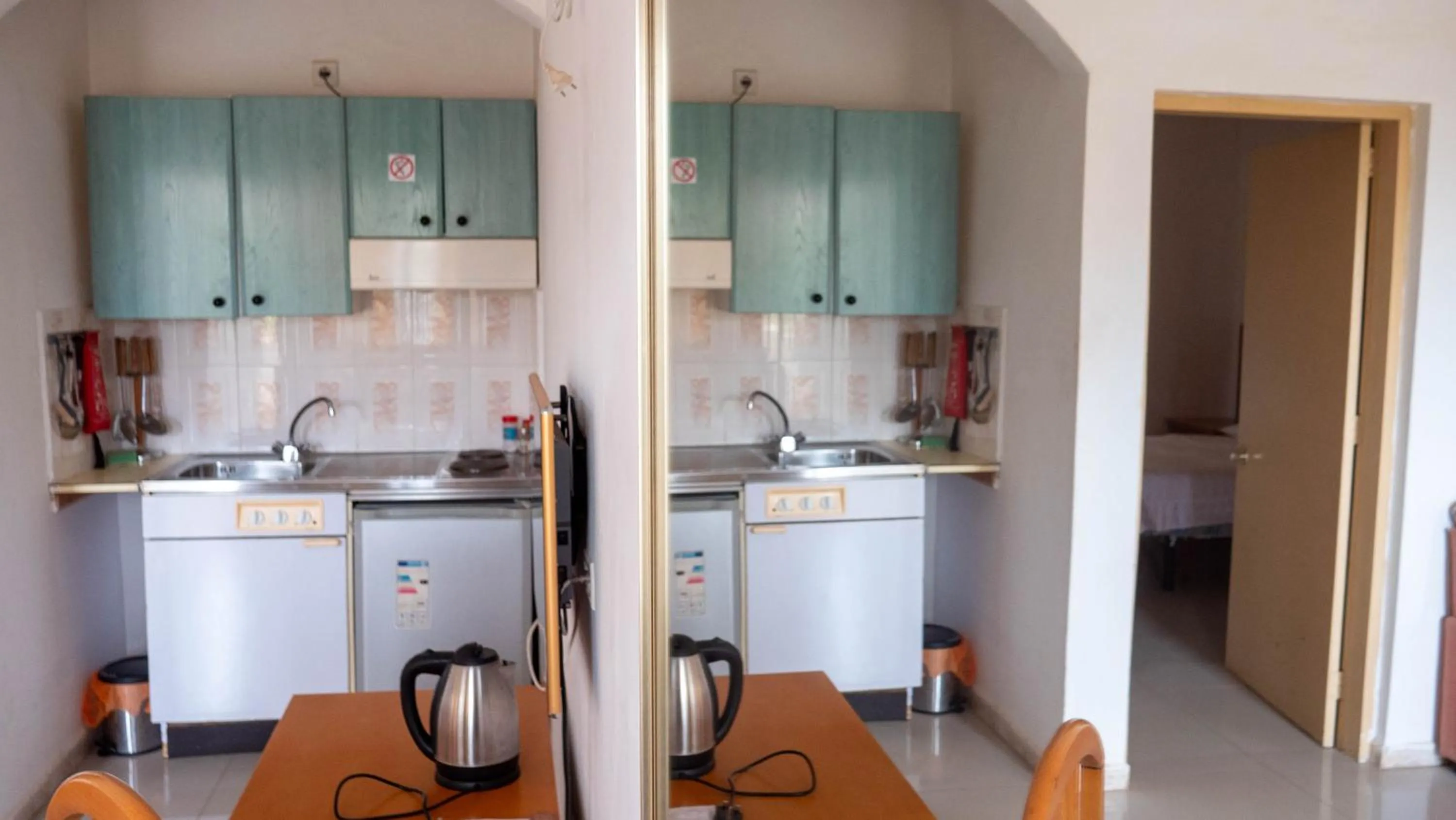 kitchen in Cape Point Hotel