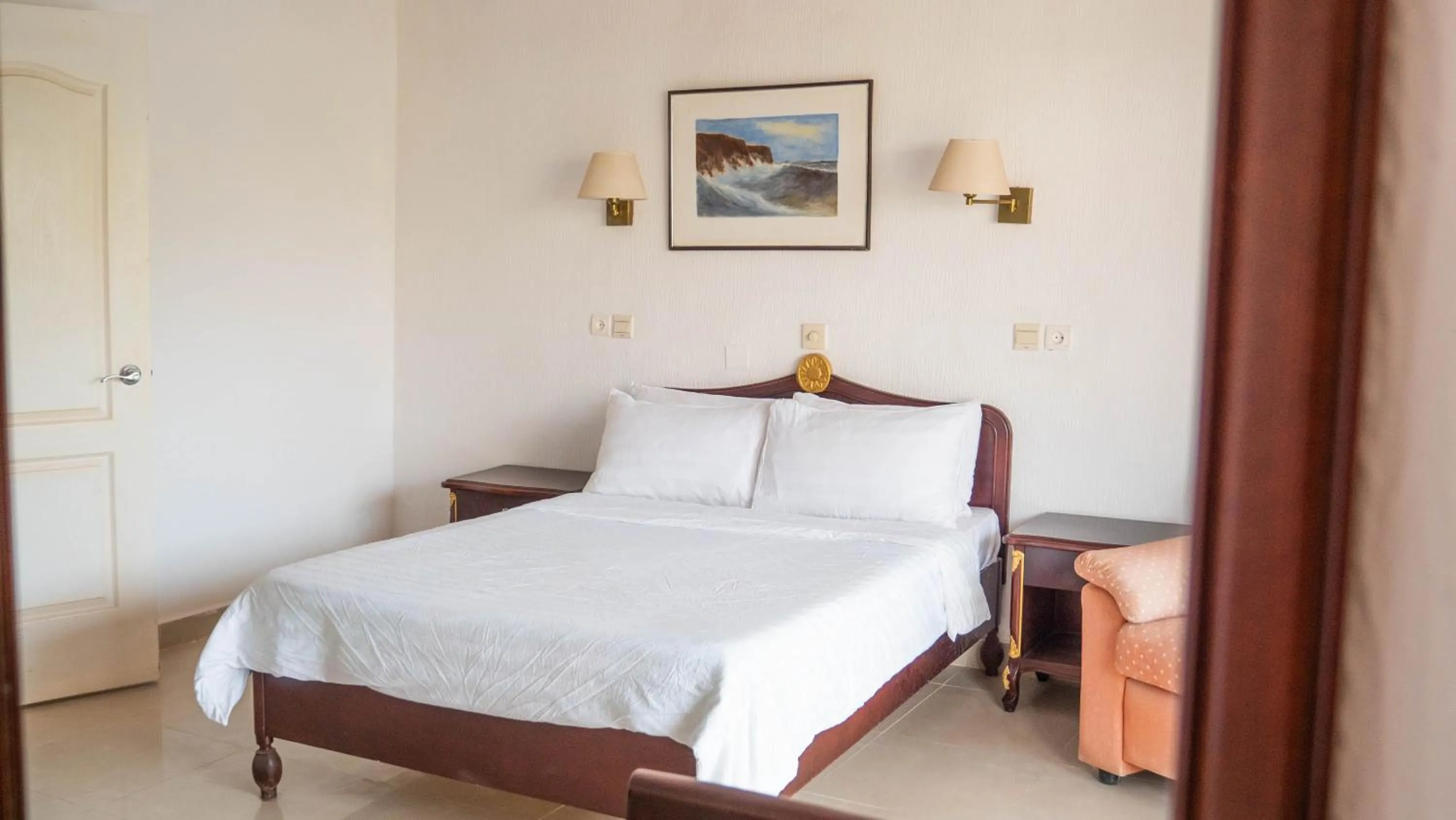 Bed in Cape Point Hotel