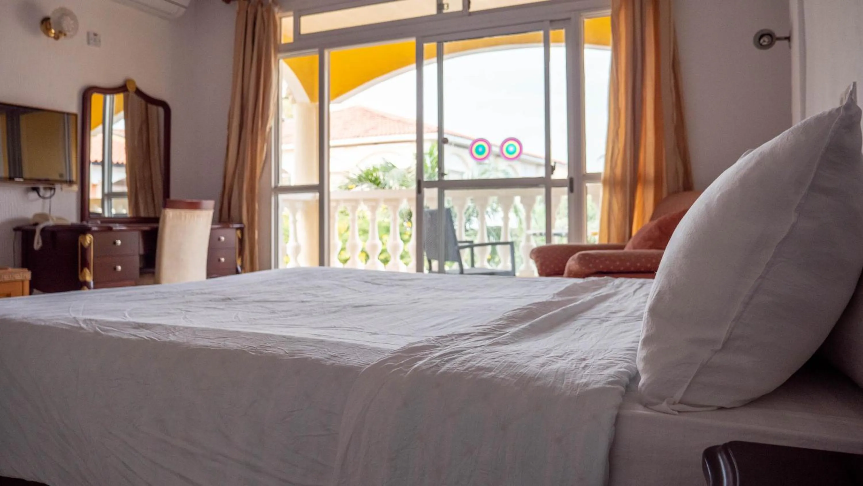 View (from property/room), Bed in Cape Point Hotel