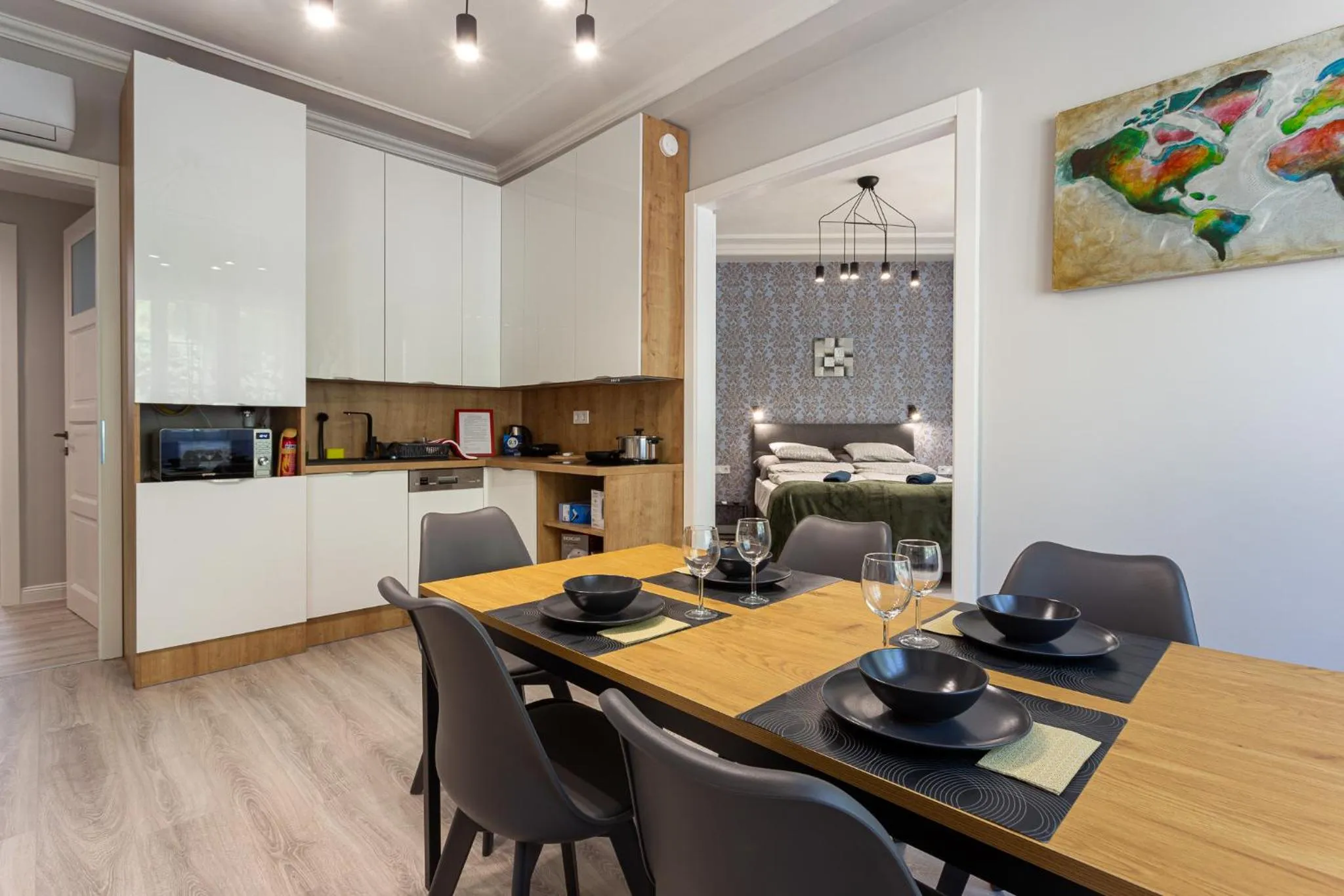 Kitchen or kitchenette in Buda Castle Serpentine Apartments