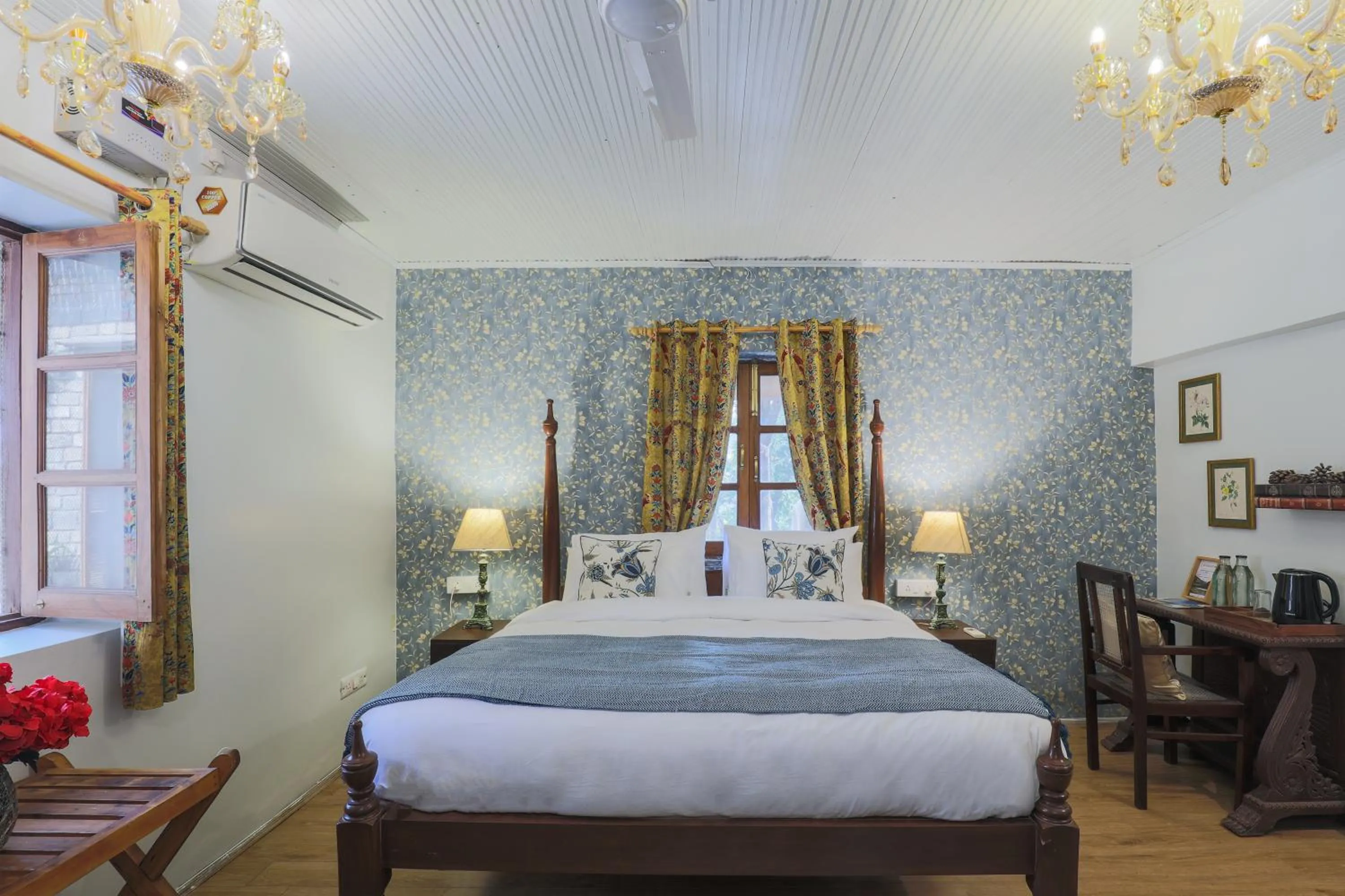 Bedroom, Bed in Seclude Nahan, Bantony Cottage