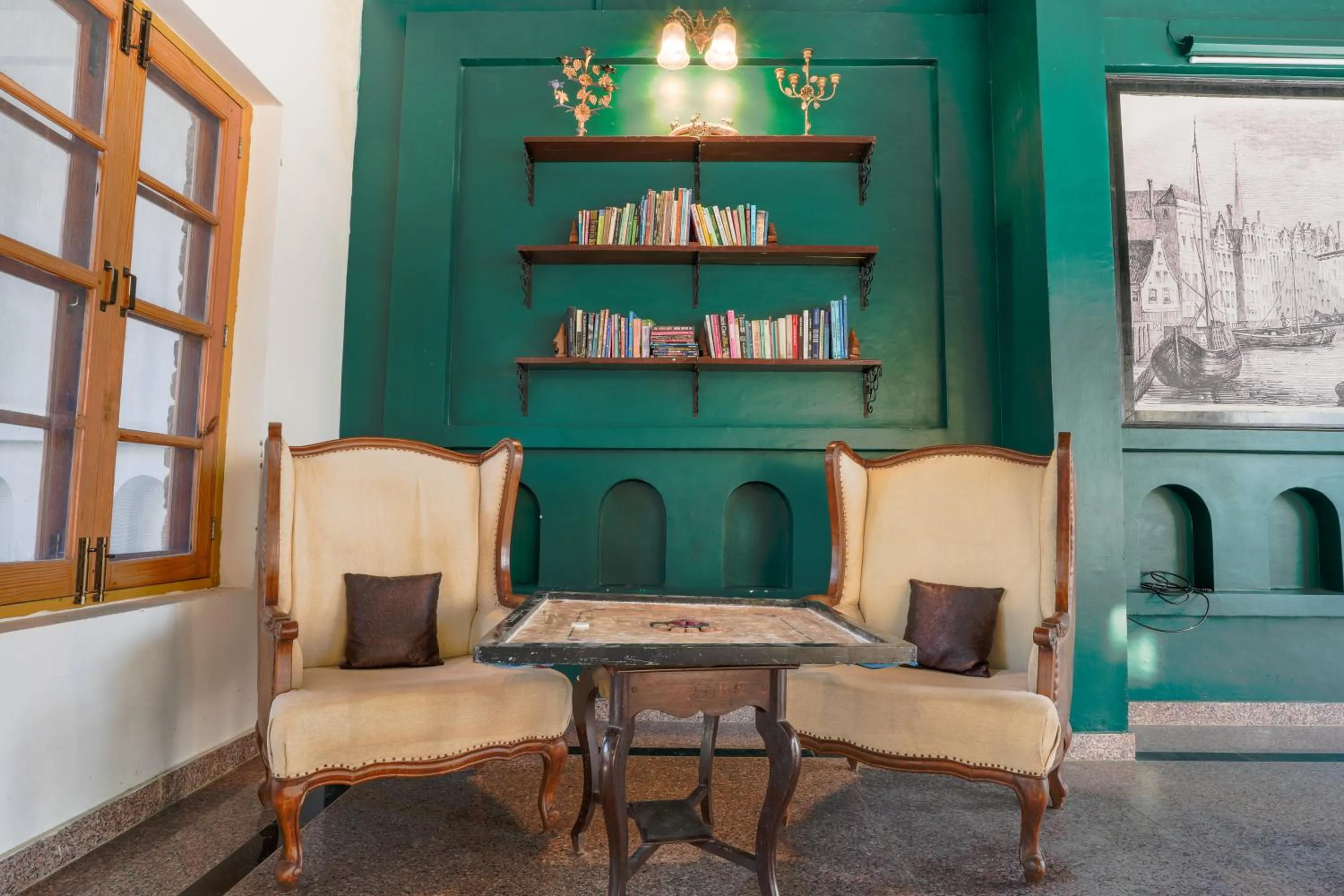 Library in Seclude Nahan, Bantony Cottage