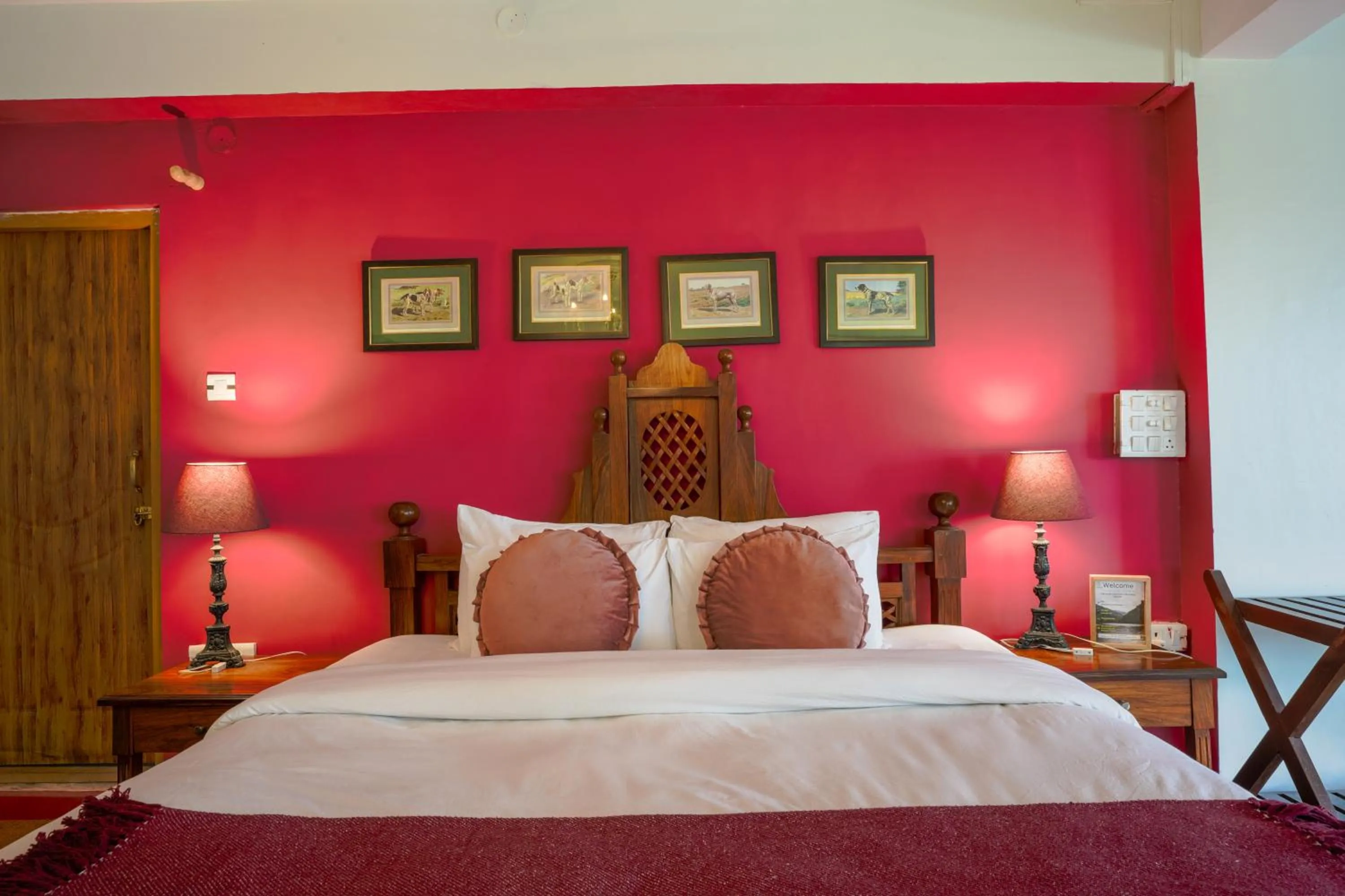 Bed in Seclude Nahan, Bantony Cottage