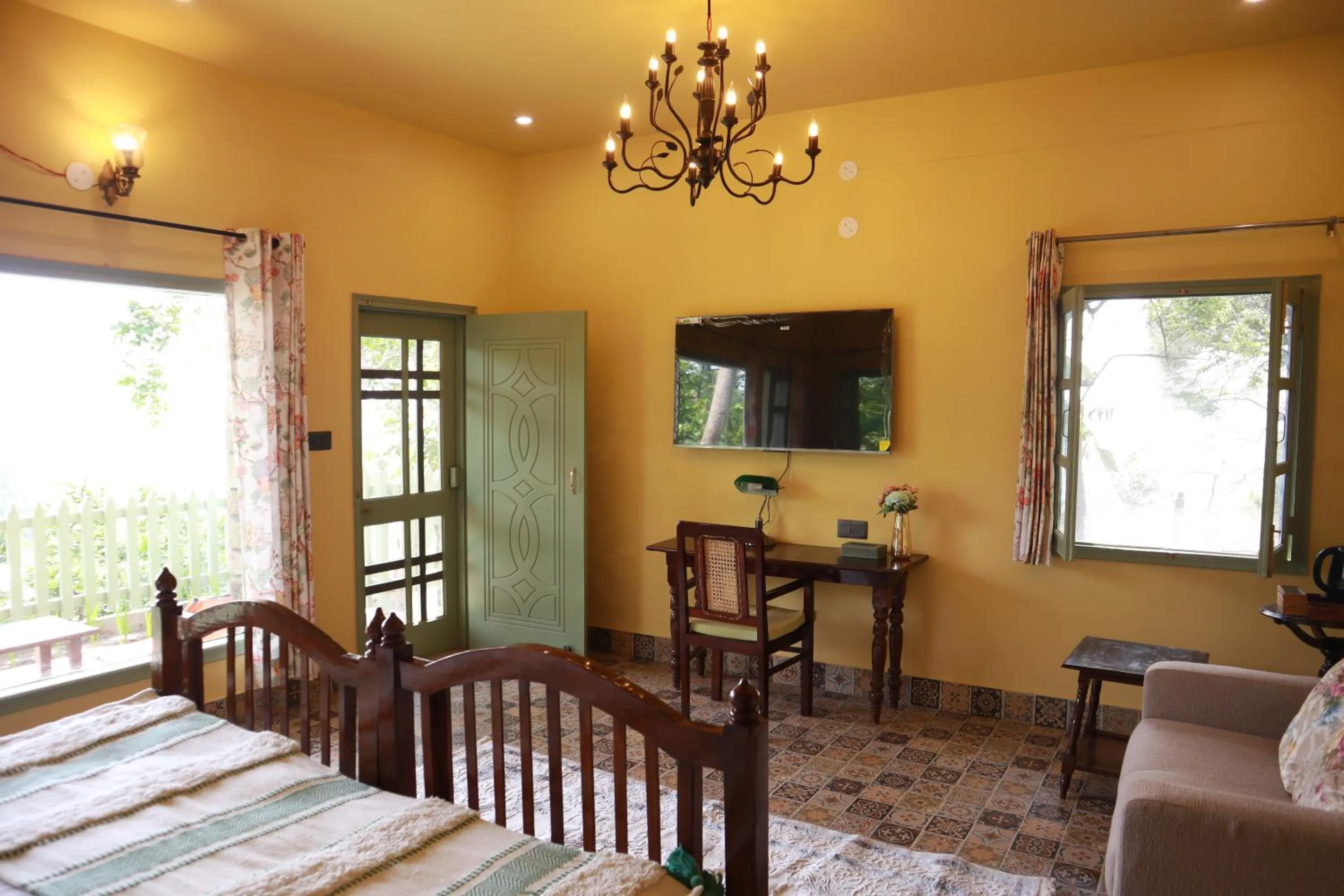 Bed in Seclude Nahan, Bantony Cottage