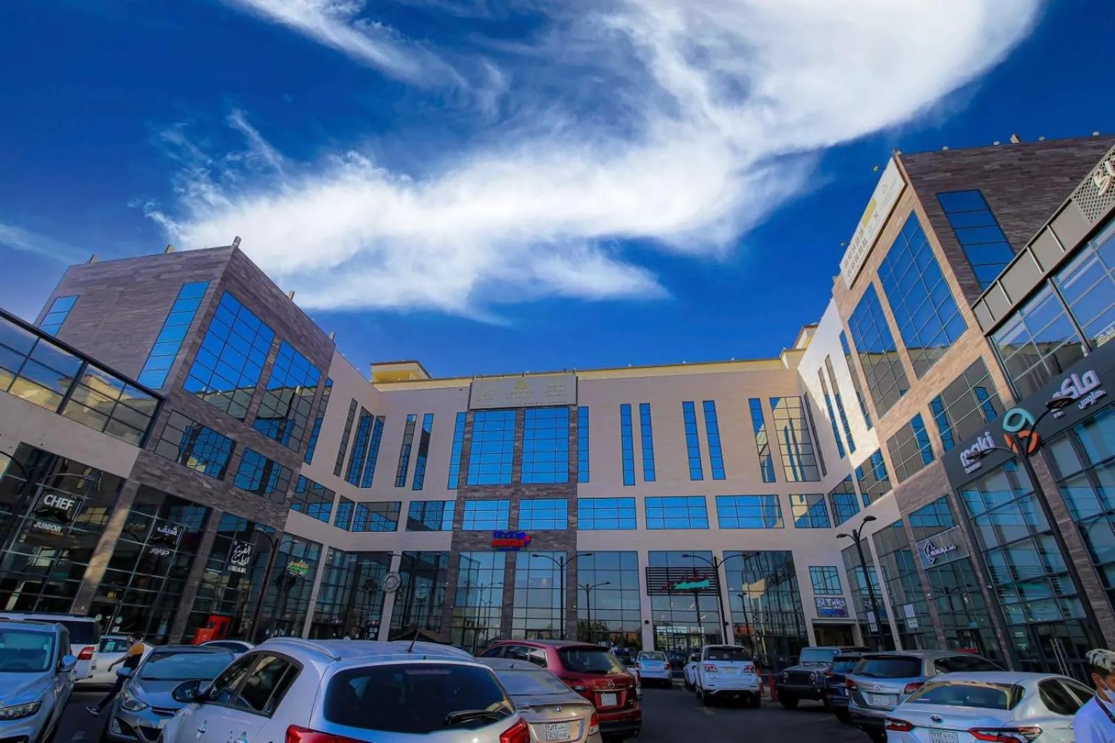 Property building in Laten Suites Al Salim Plaza