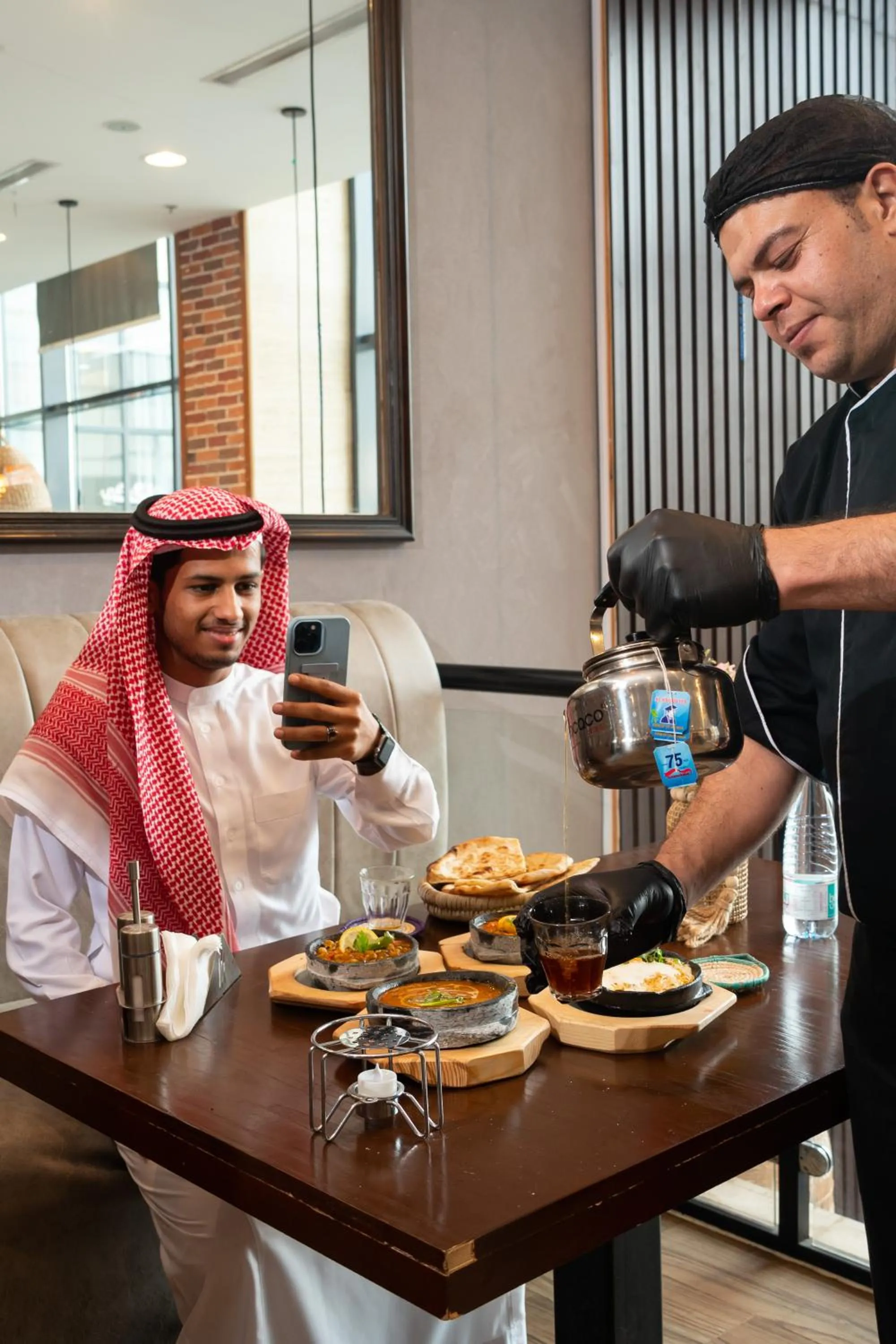 Food and drinks in Laten Suites Al Salim Plaza