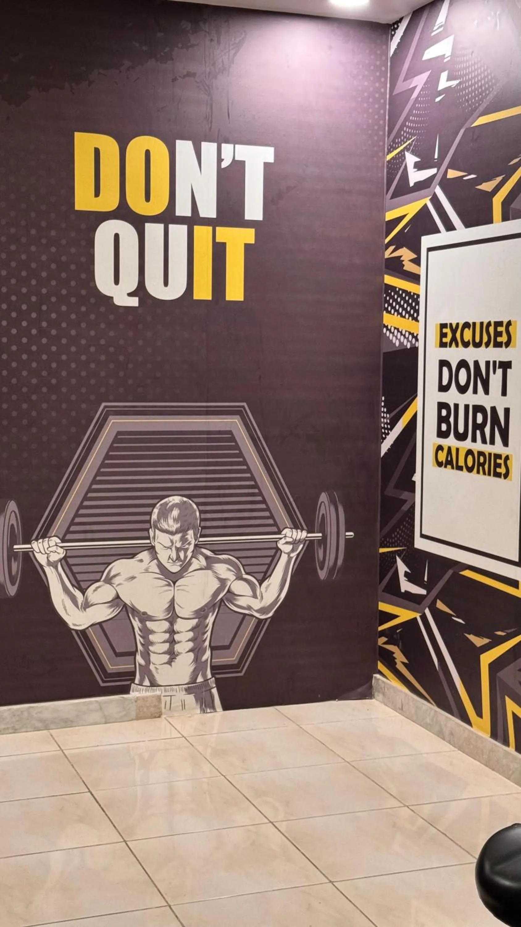 Property building in Laten Suites Al Salim Plaza