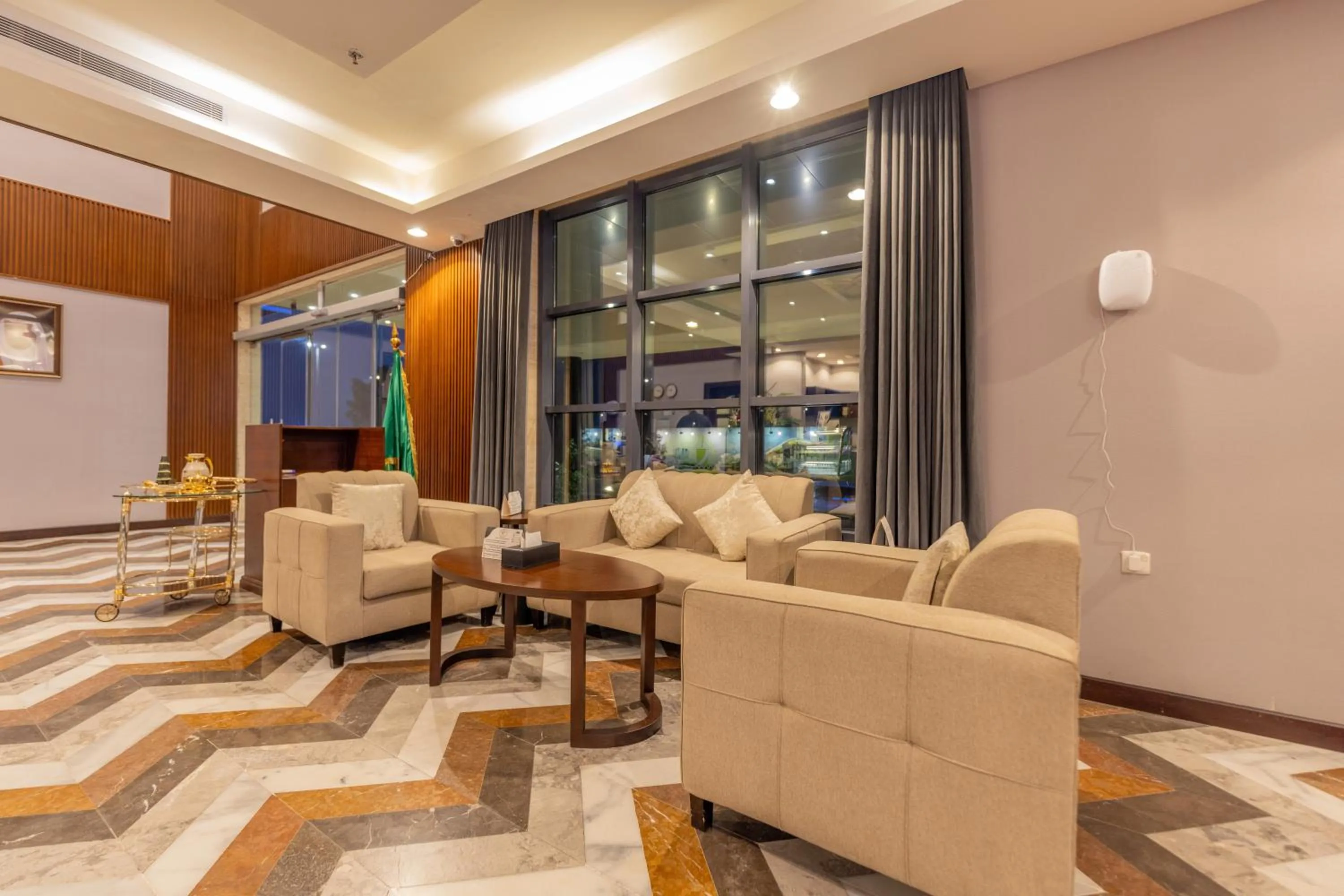 Lobby or reception in Laten Suites Al Salim Plaza