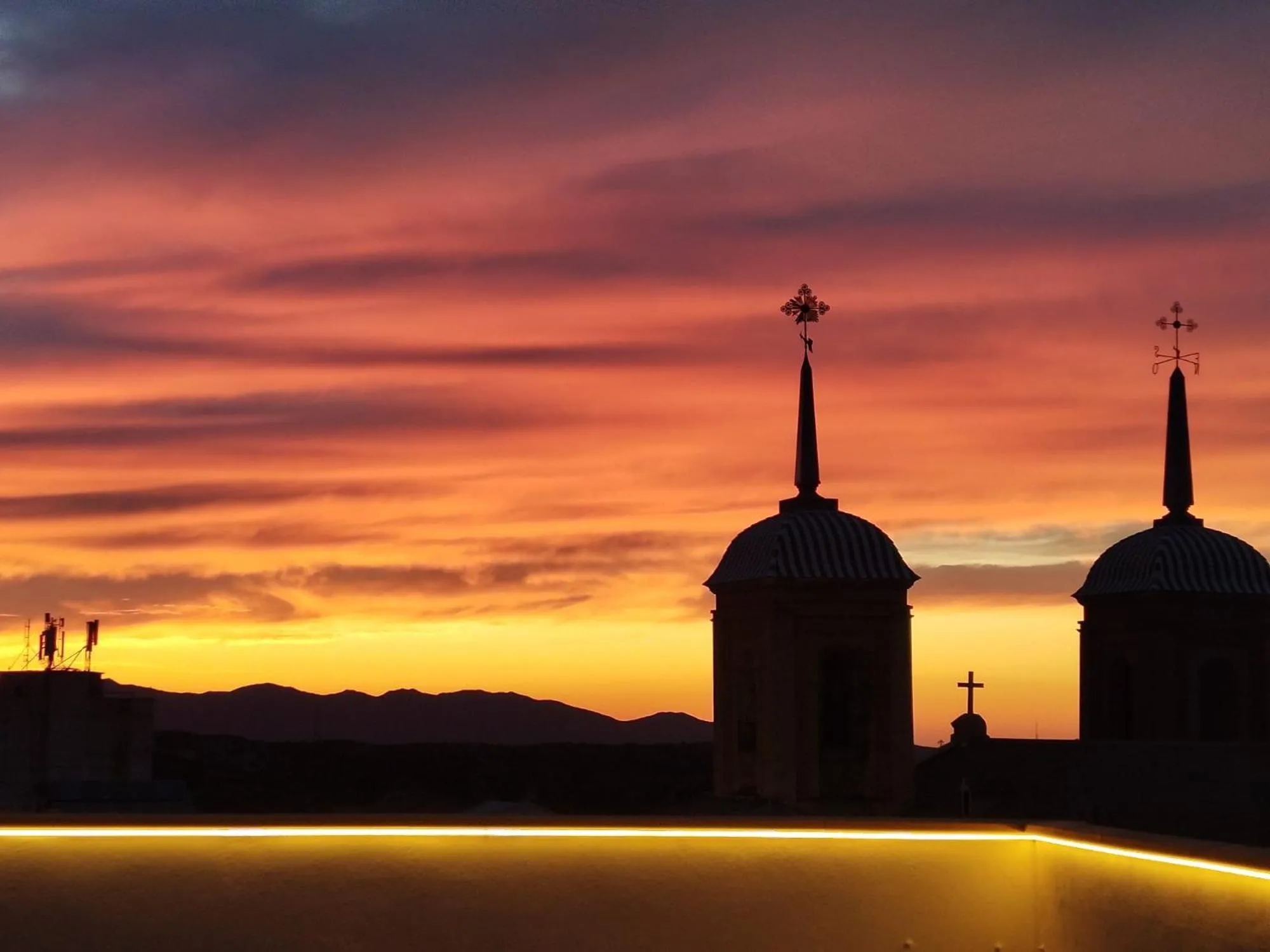 Sunrise in El Palacete de Cuevas