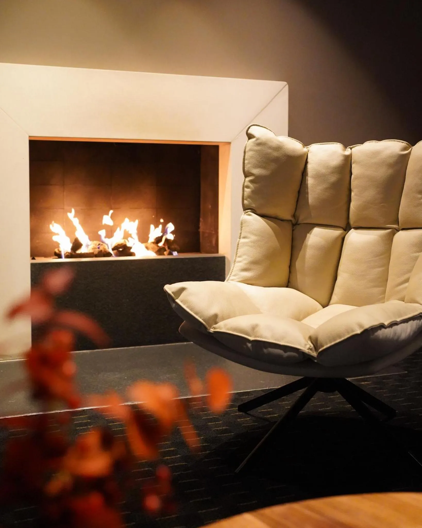 Seating area in Boston Apartments HH