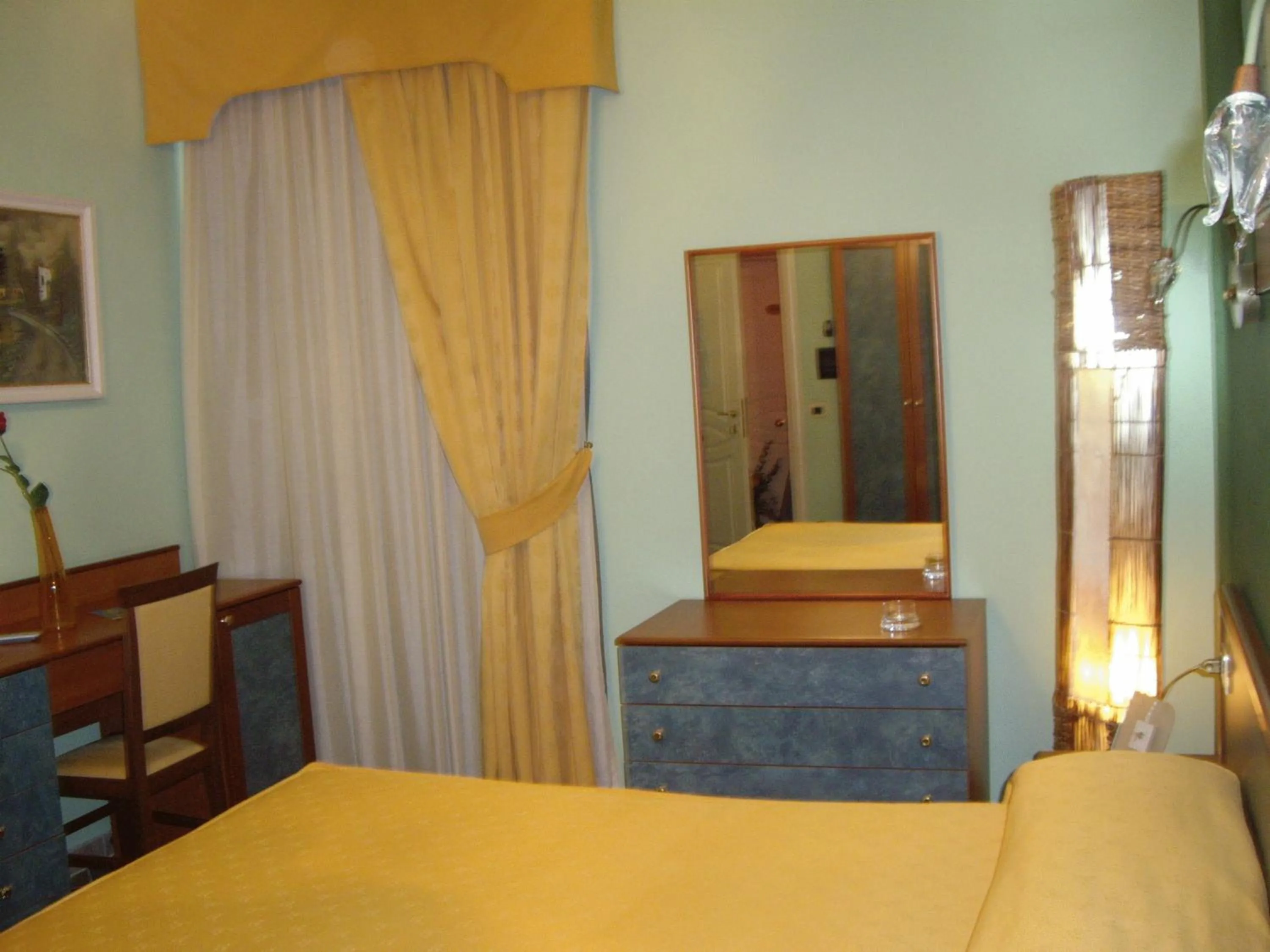 Bed in Hotel Blumentag