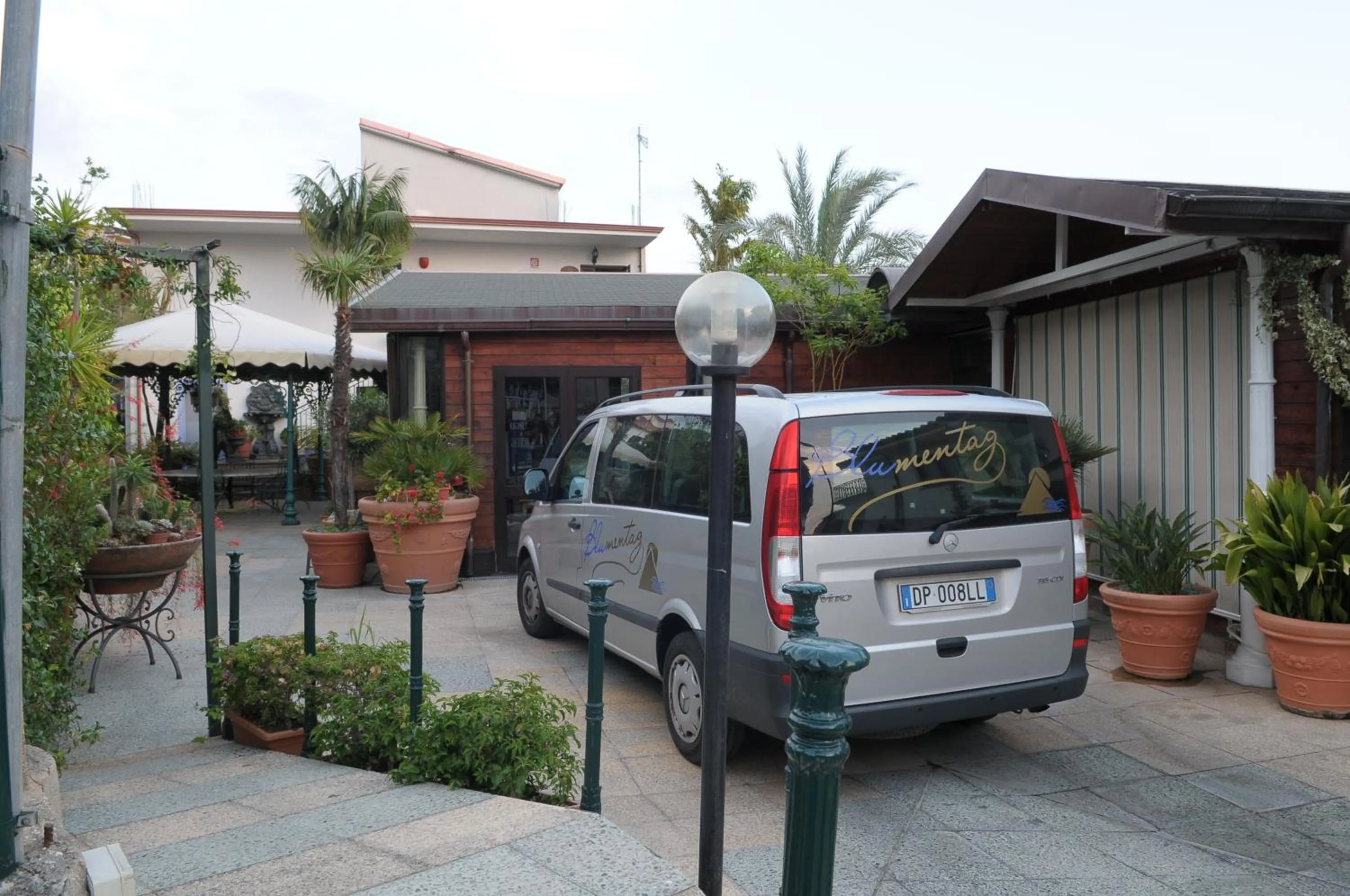 Facade/entrance in Hotel Blumentag
